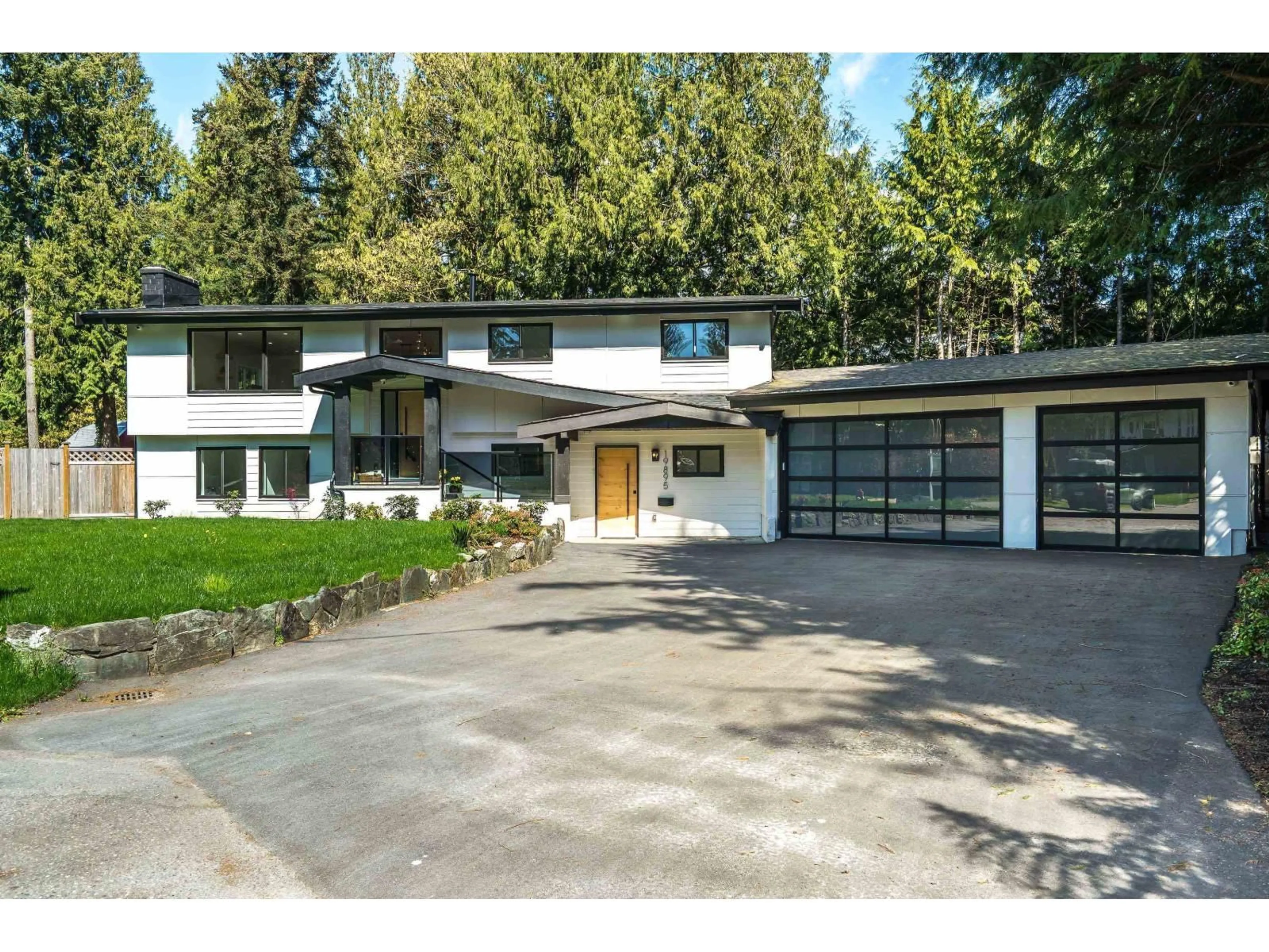 Home with vinyl exterior material, street for 19895 38B AVENUE, Langley British Columbia V3A6G3