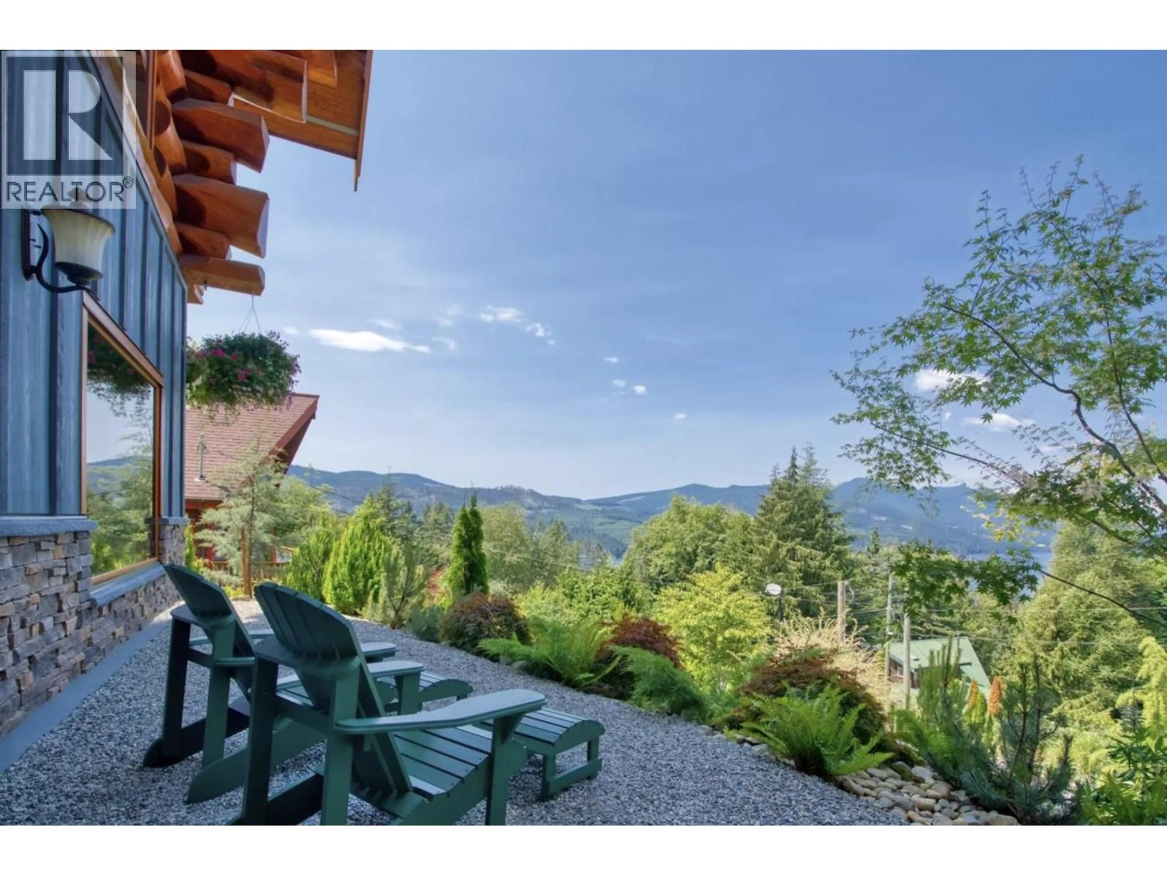 Patio, water/lake/river/ocean view for 5895 SKOOKUMCHUK ROAD, Sechelt British Columbia V7Z0E1