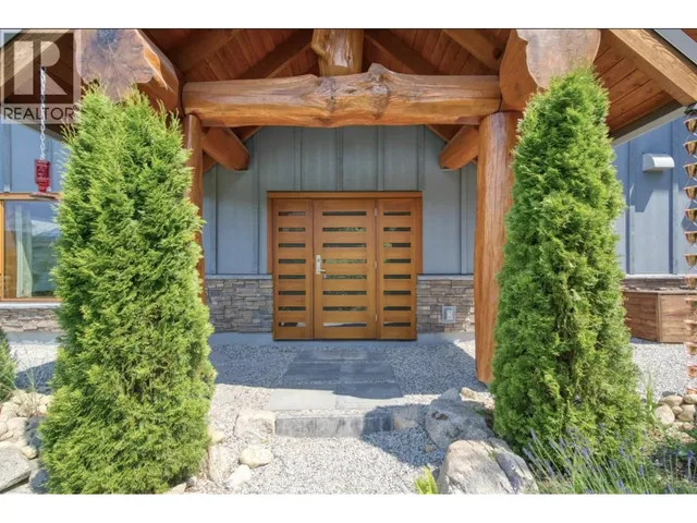 5895 SKOOKUMCHUK ROAD, Sechelt 5