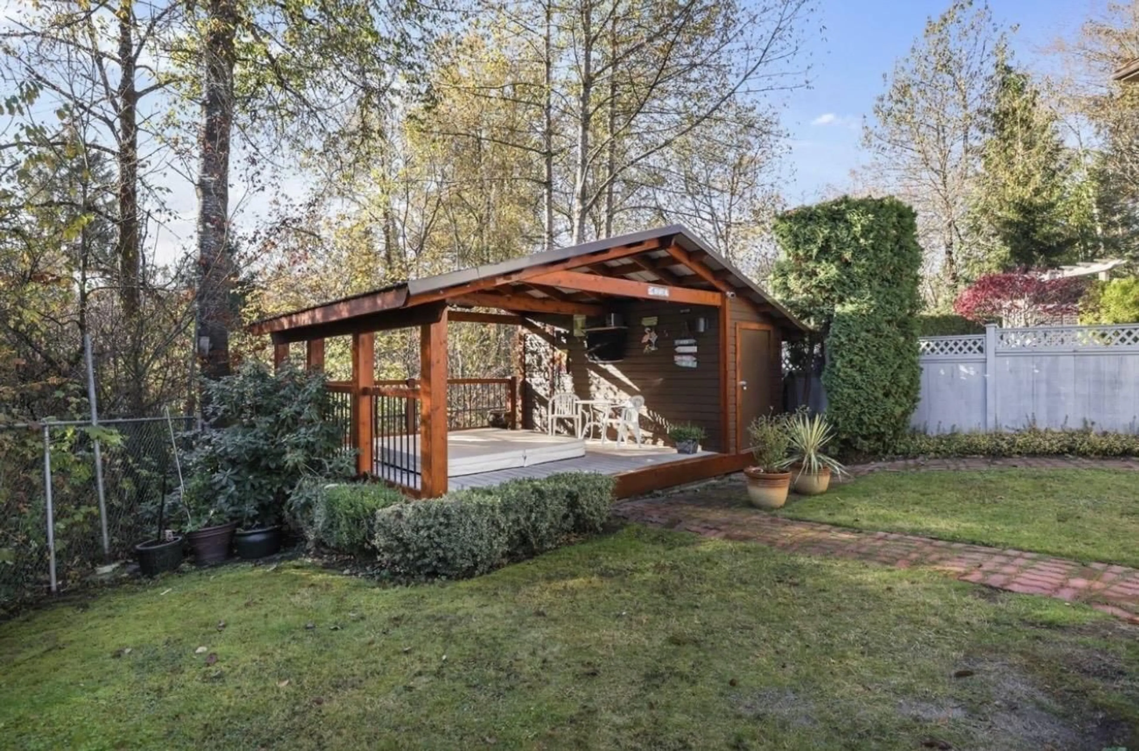 Shed for 7919 REDTAIL PLACE, Surrey British Columbia V3W0N4