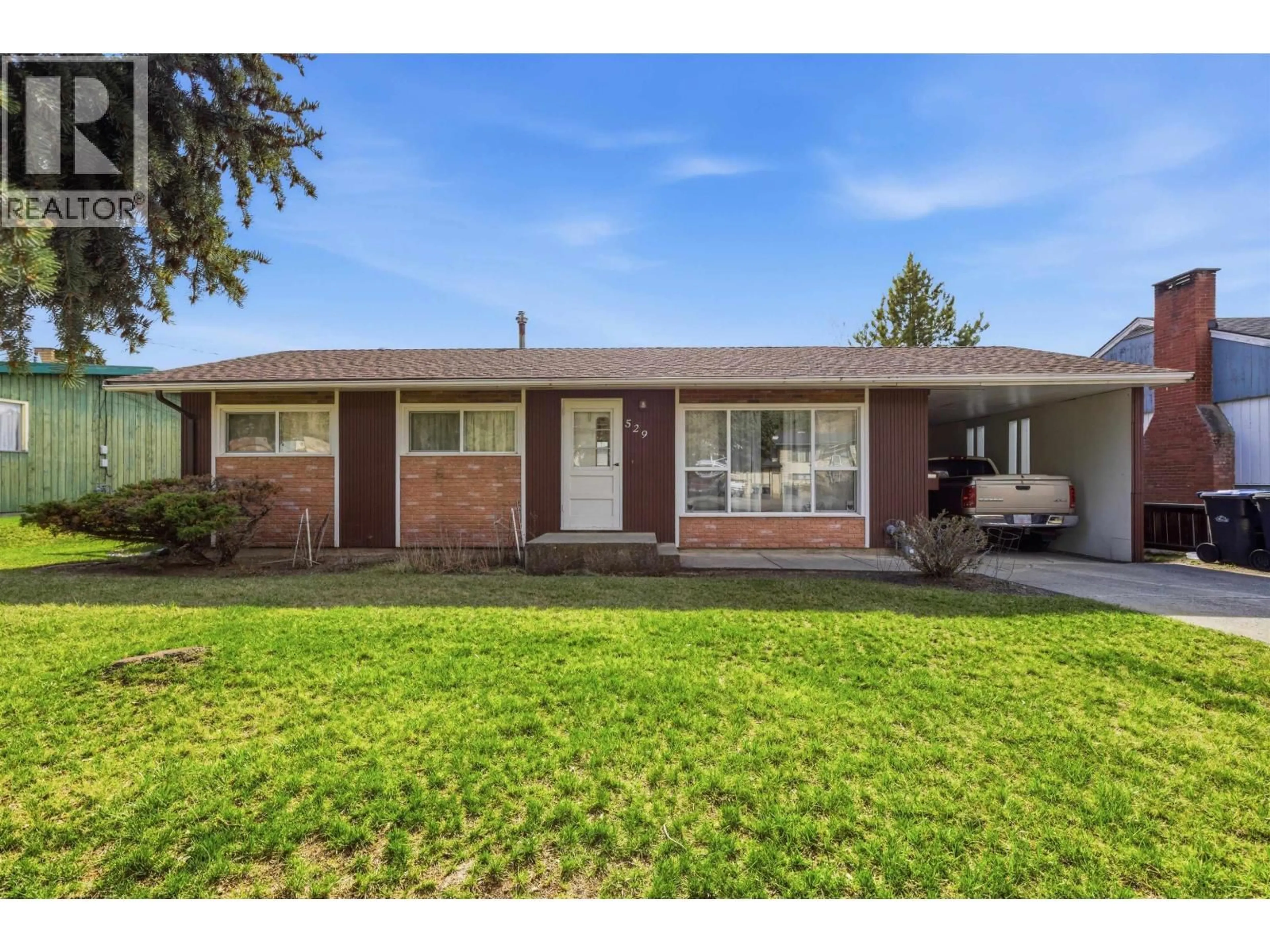 Home with brick exterior material, street for 529 NINTH AVENUE, Williams Lake British Columbia V2G2K5