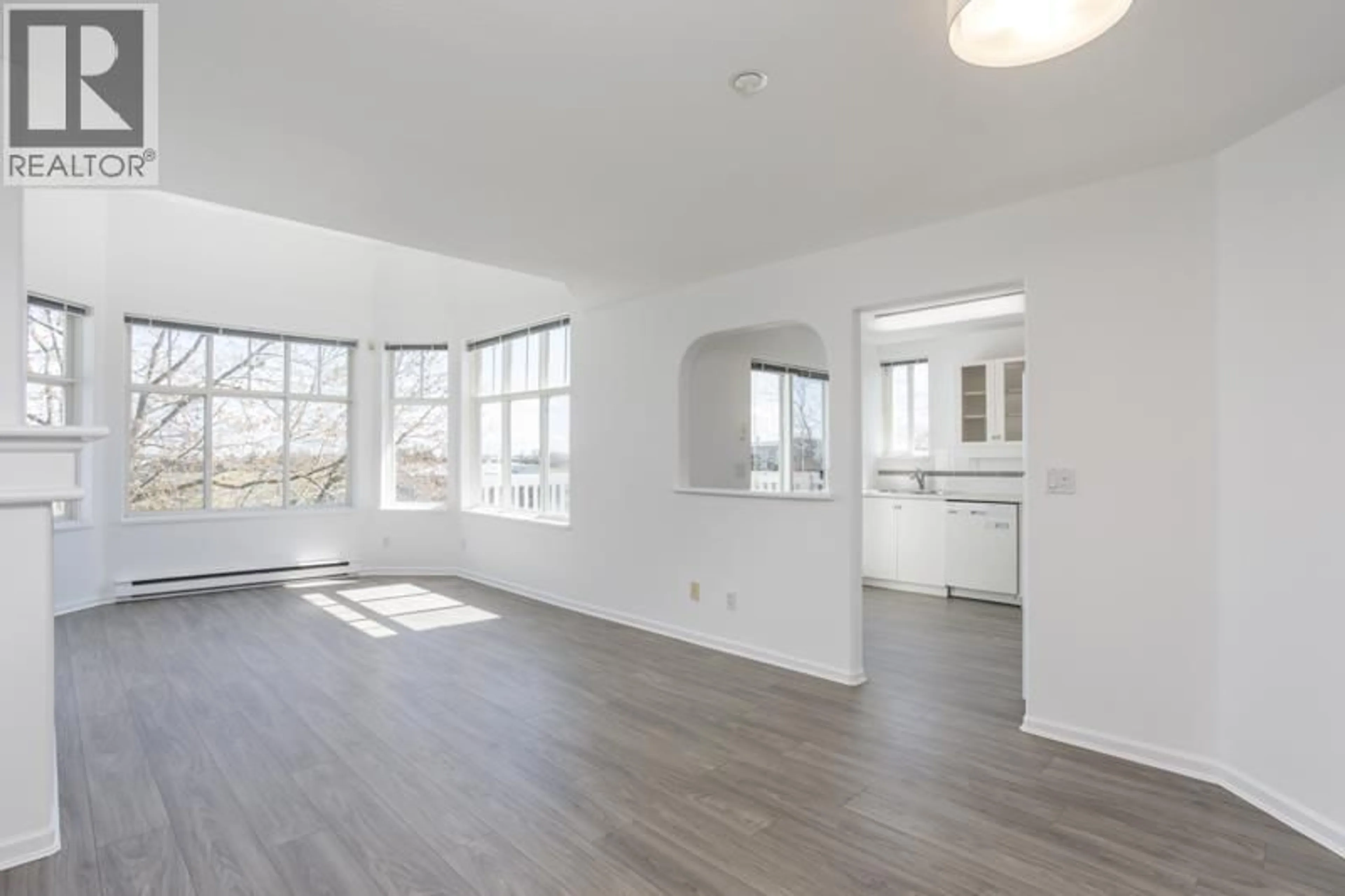 A pic of a room for 429 - 12633 NO. 2 ROAD, Richmond British Columbia V7E6N5