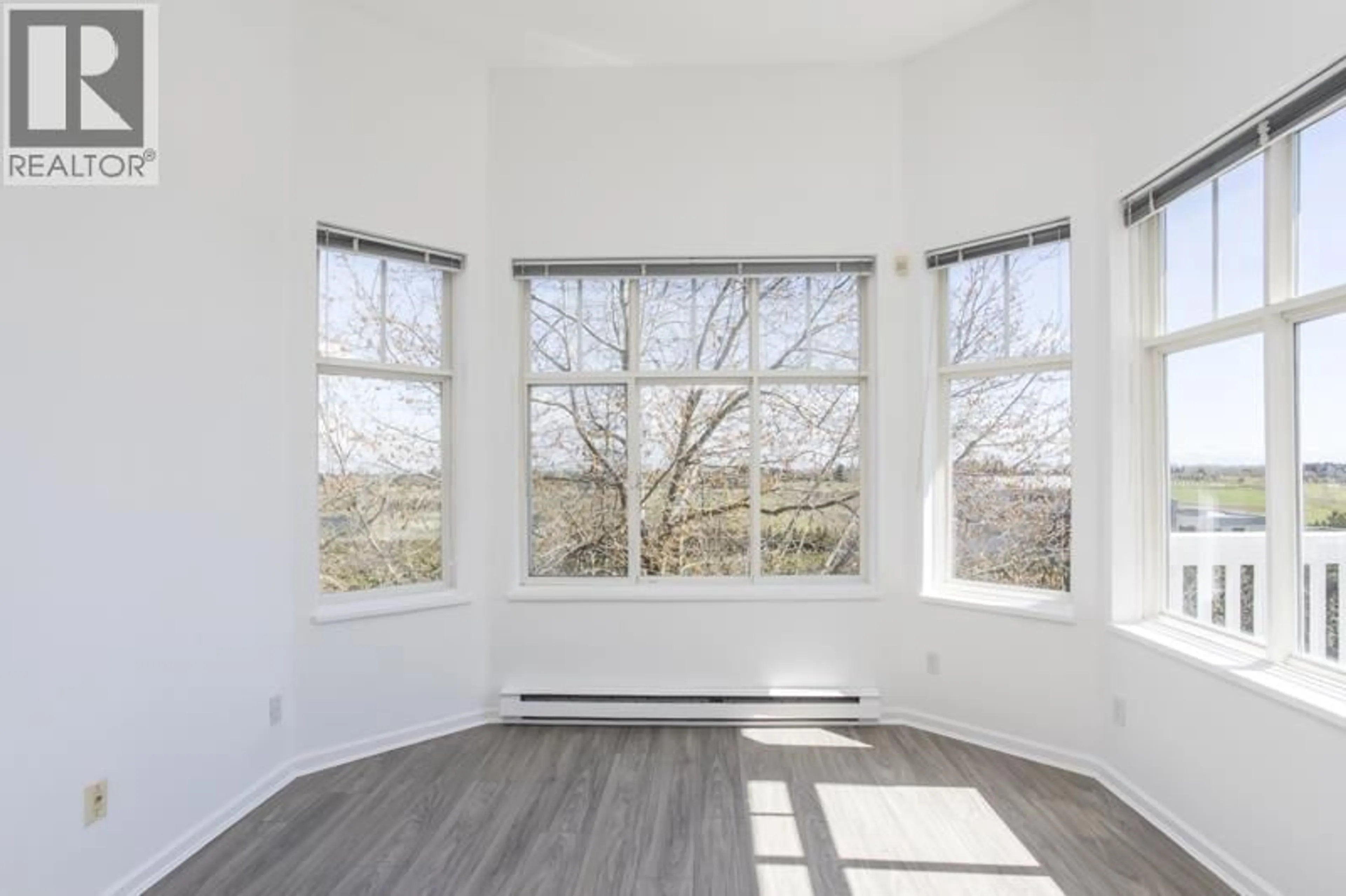 A pic of a room for 429 - 12633 NO. 2 ROAD, Richmond British Columbia V7E6N5