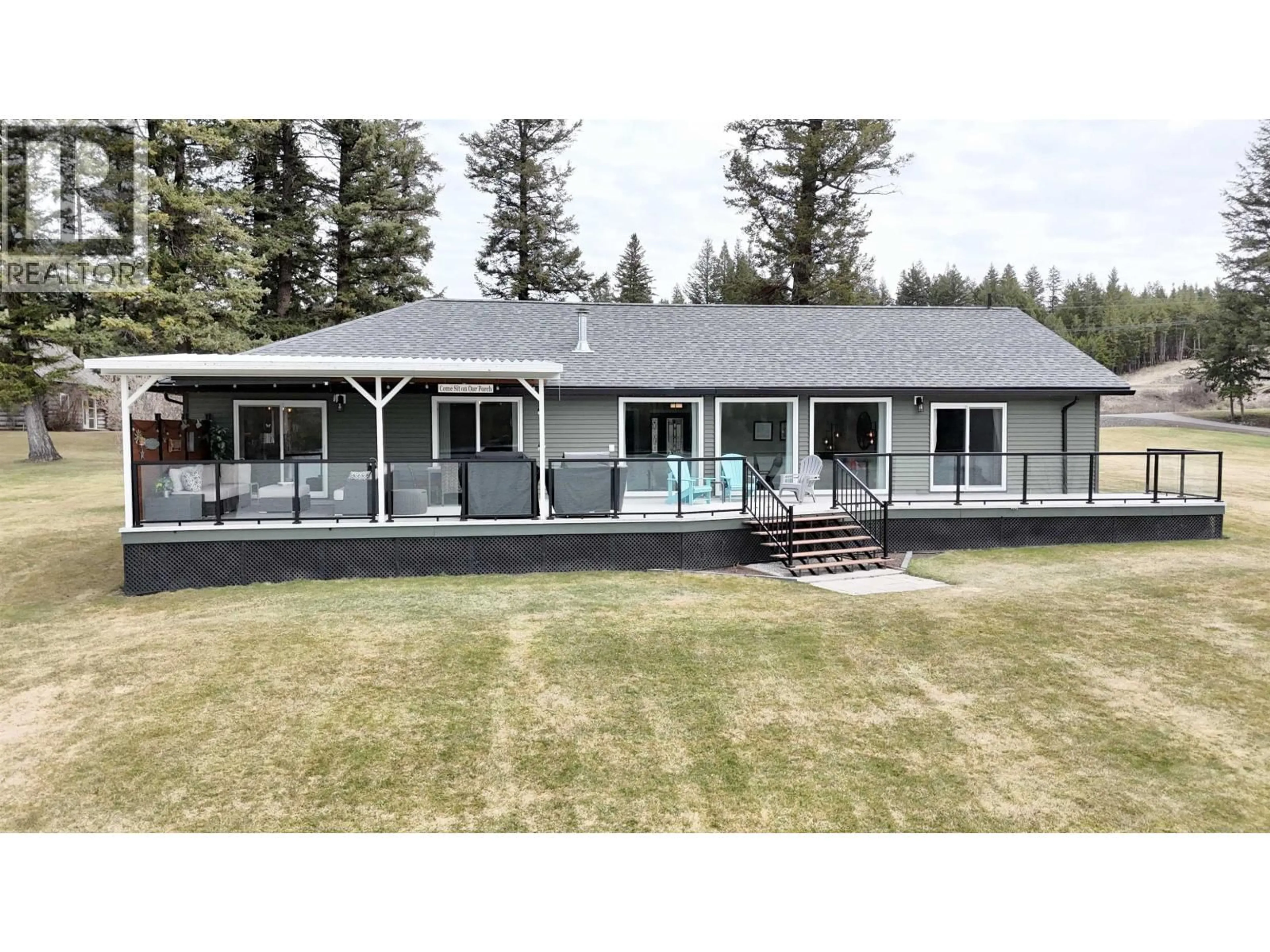 A pic from outside/outdoor area/front of a property/back of a property/a pic from drone, unknown for 3556 CABIN ROAD, Lac La Hache British Columbia V0K1T1