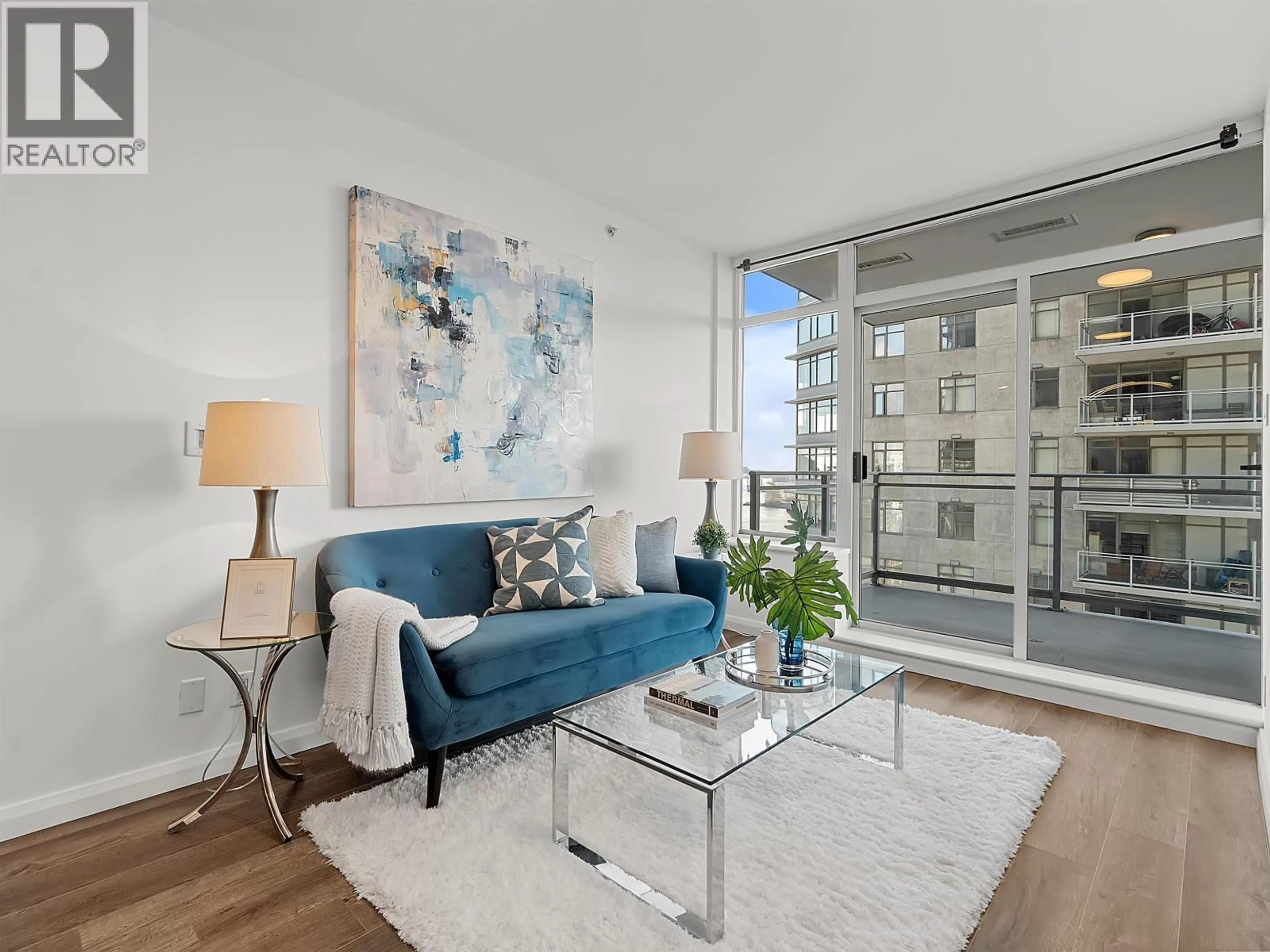 Living room with furniture, unknown for 2010 - 892 CARNARVON STREET, New Westminster British Columbia V3M0C5