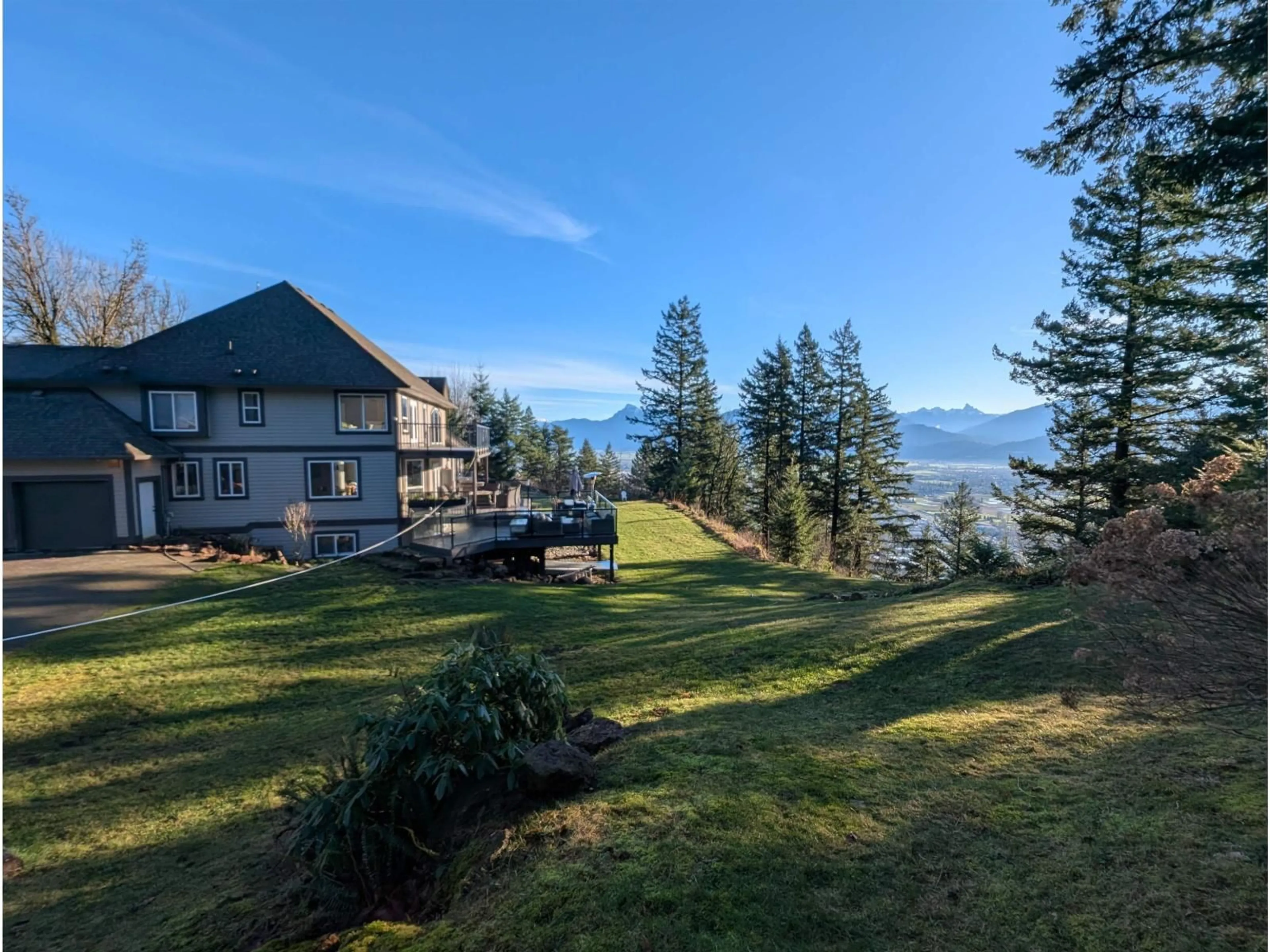 A pic from outside/outdoor area/front of a property/back of a property/a pic from drone, mountain view for 43350 HILLKEEP PLACE, Chilliwack British Columbia V2R4A4