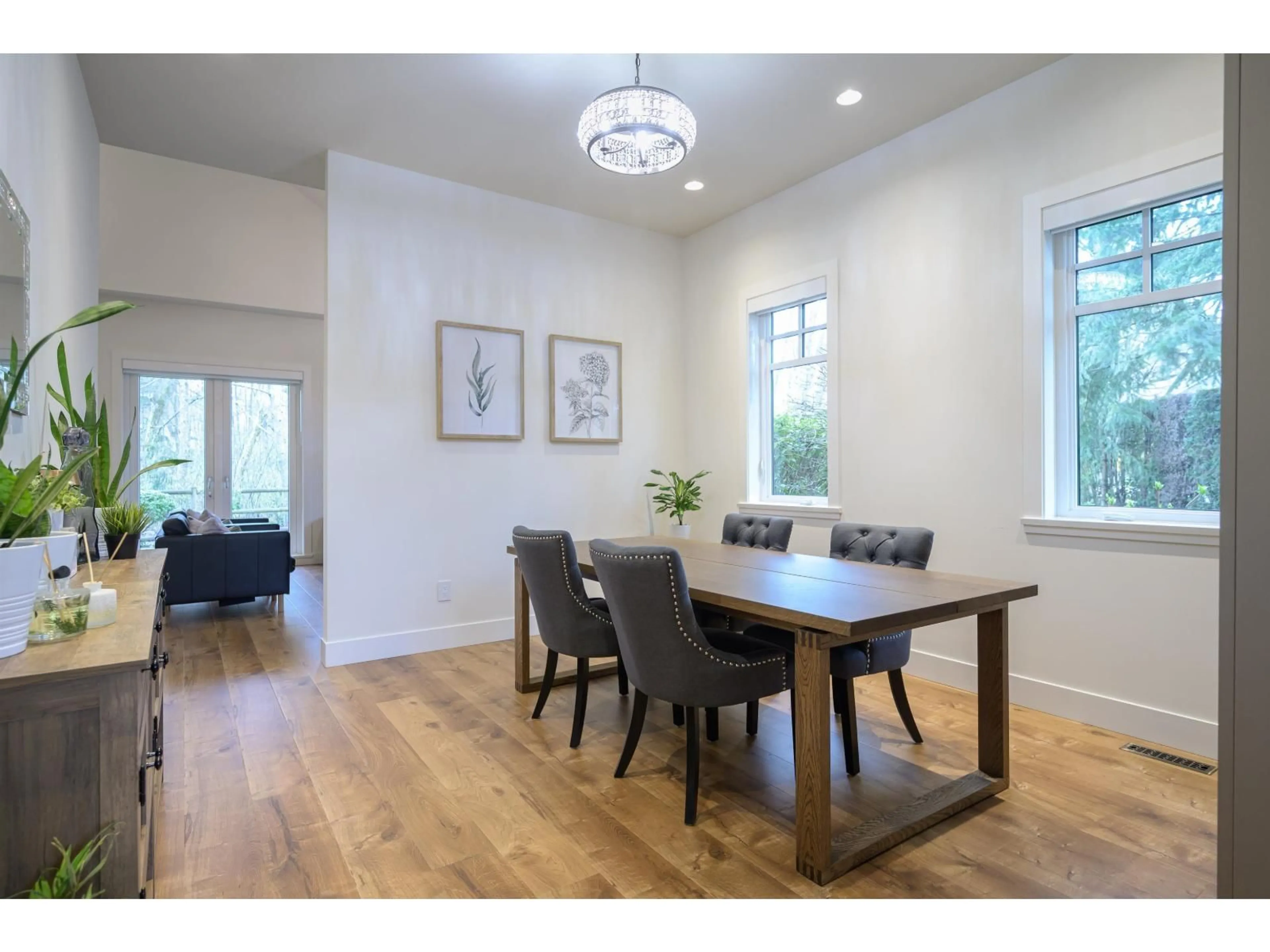 Dining room, wood/laminate floor for 30 - 3122 160 STREET, Surrey British Columbia V3Z8K5
