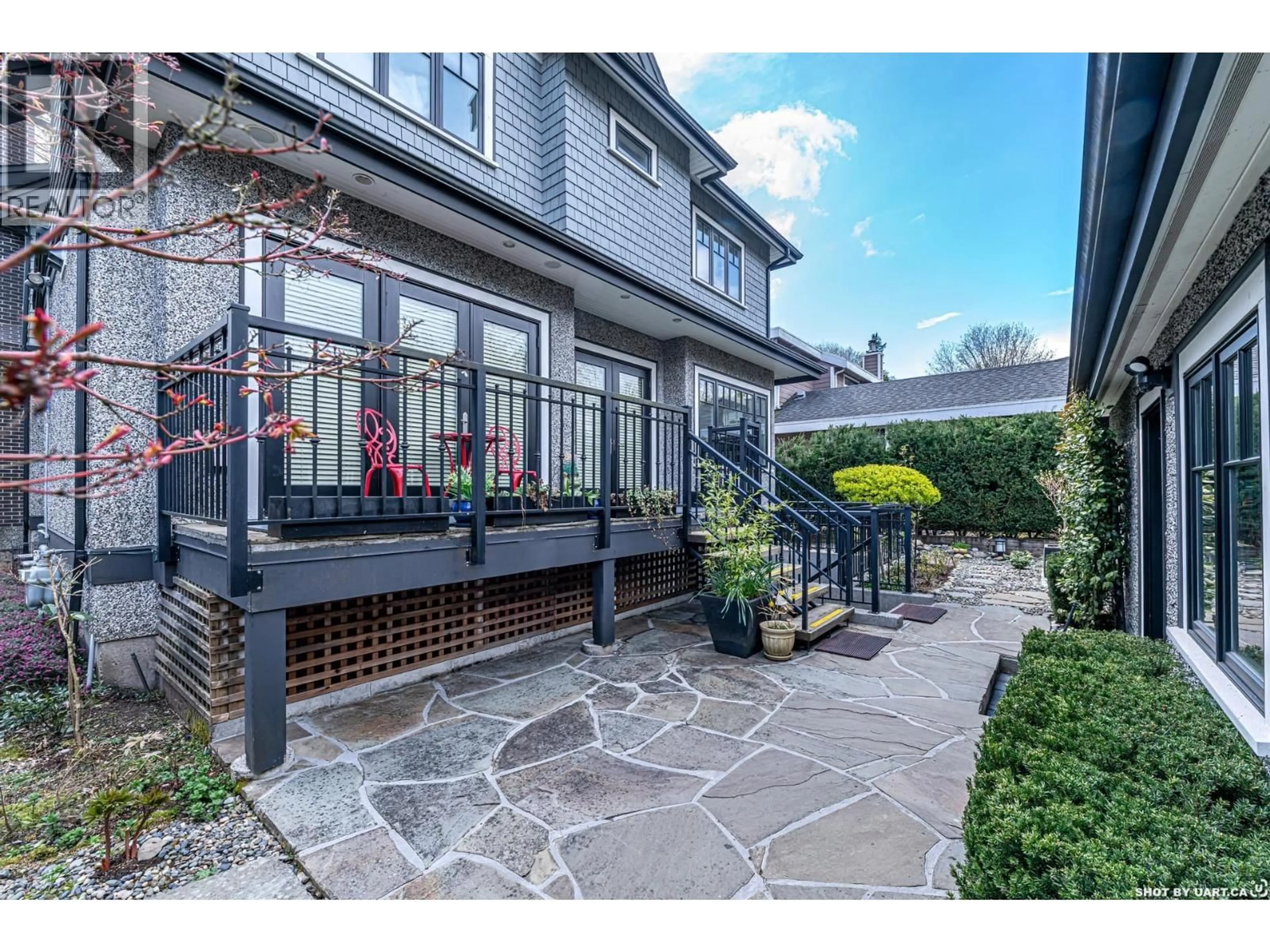 Patio, street for 1255 26TH AVENUE, Vancouver British Columbia V6H2A8