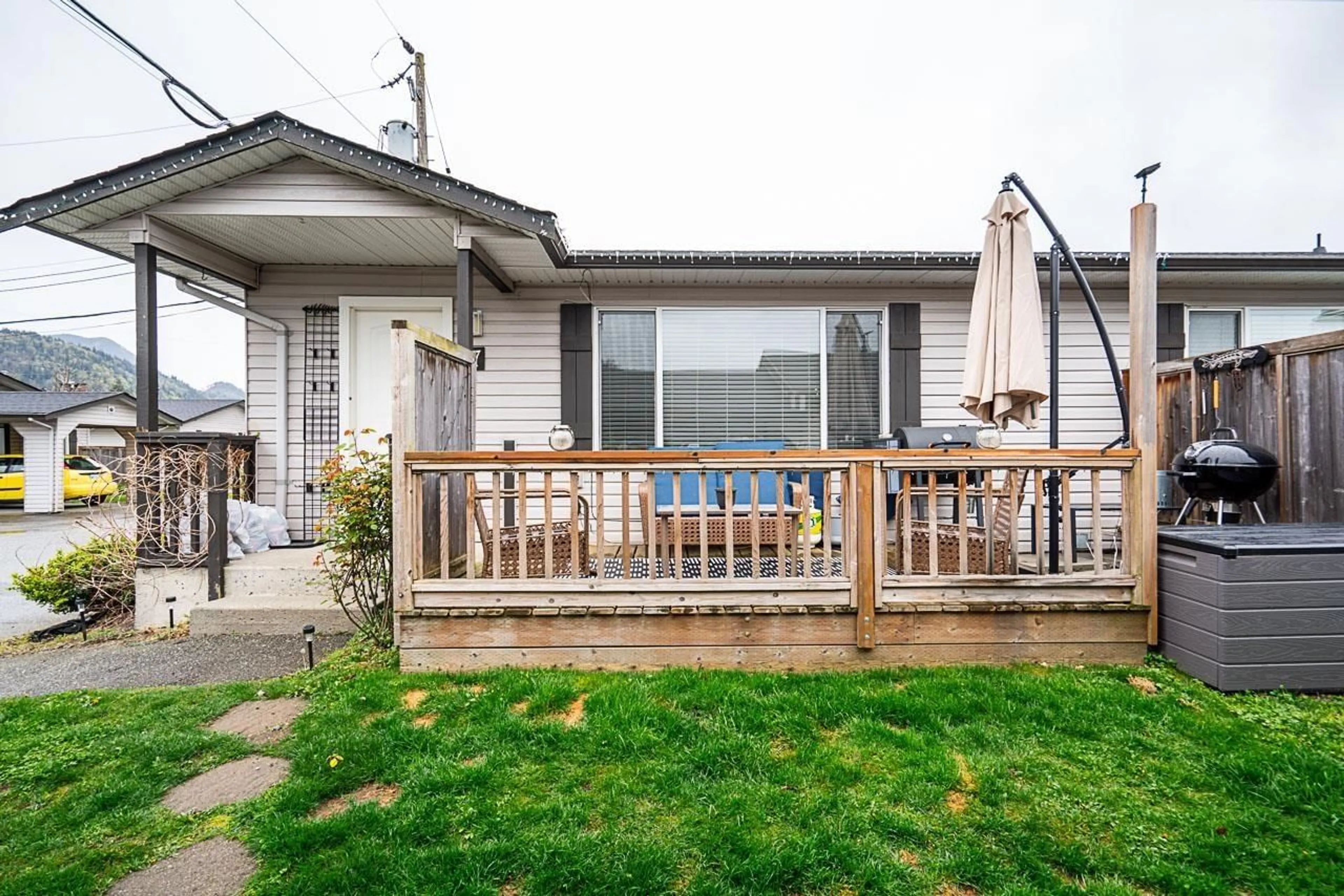Patio, street for 47 - 5648 VEDDER ROAD, Chilliwack British Columbia V2R3M9