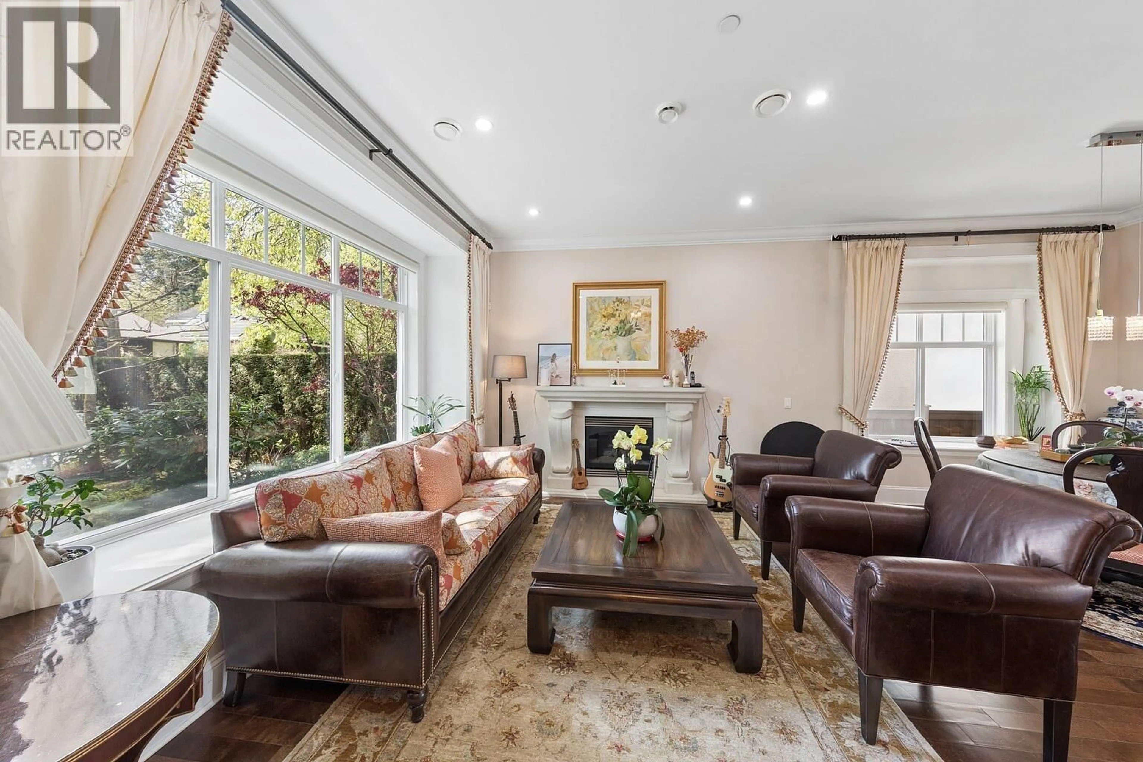 Living room with furniture, unknown for 2911 35TH AVENUE, Vancouver British Columbia V6N2M5