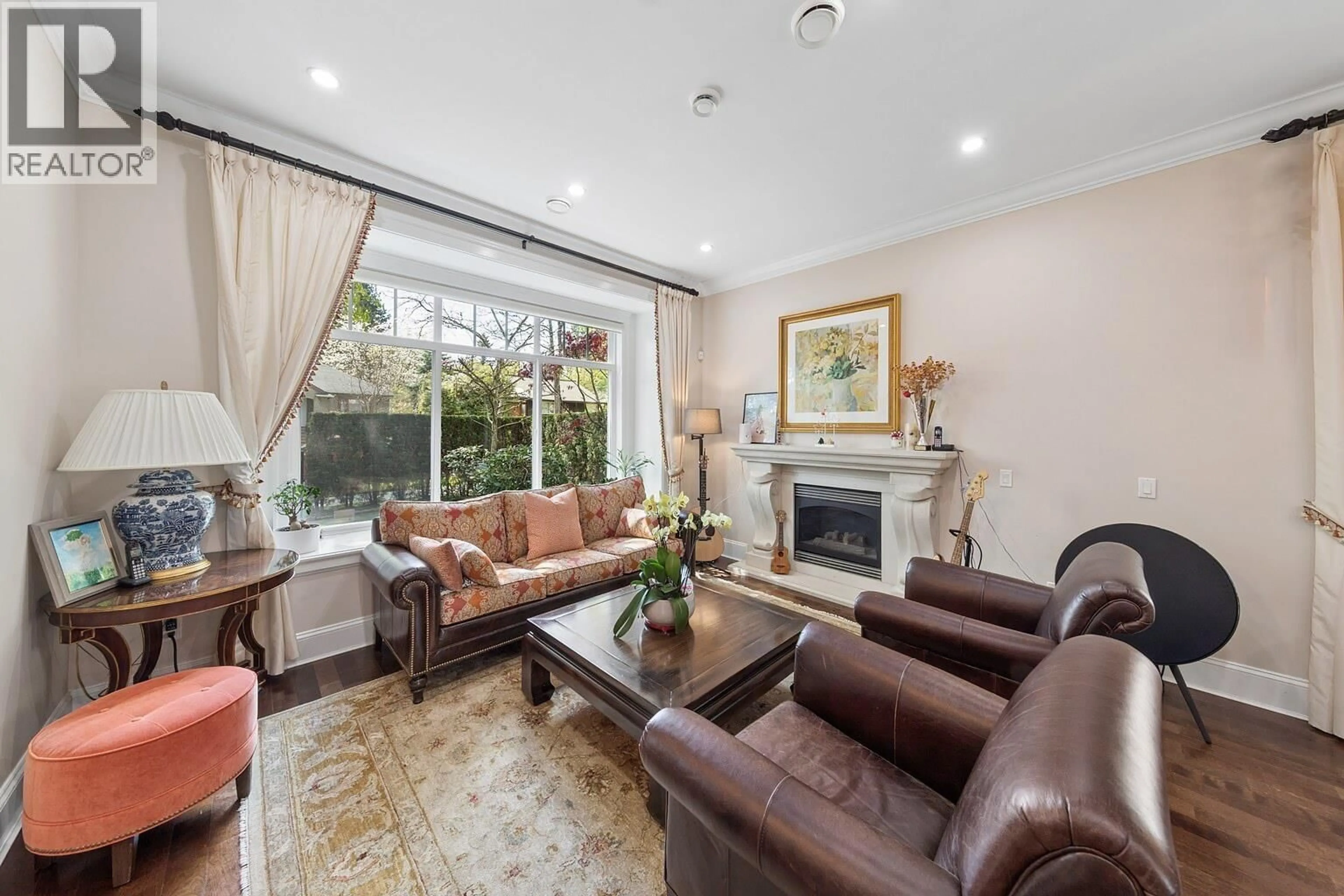 Living room with furniture, unknown for 2911 35TH AVENUE, Vancouver British Columbia V6N2M5