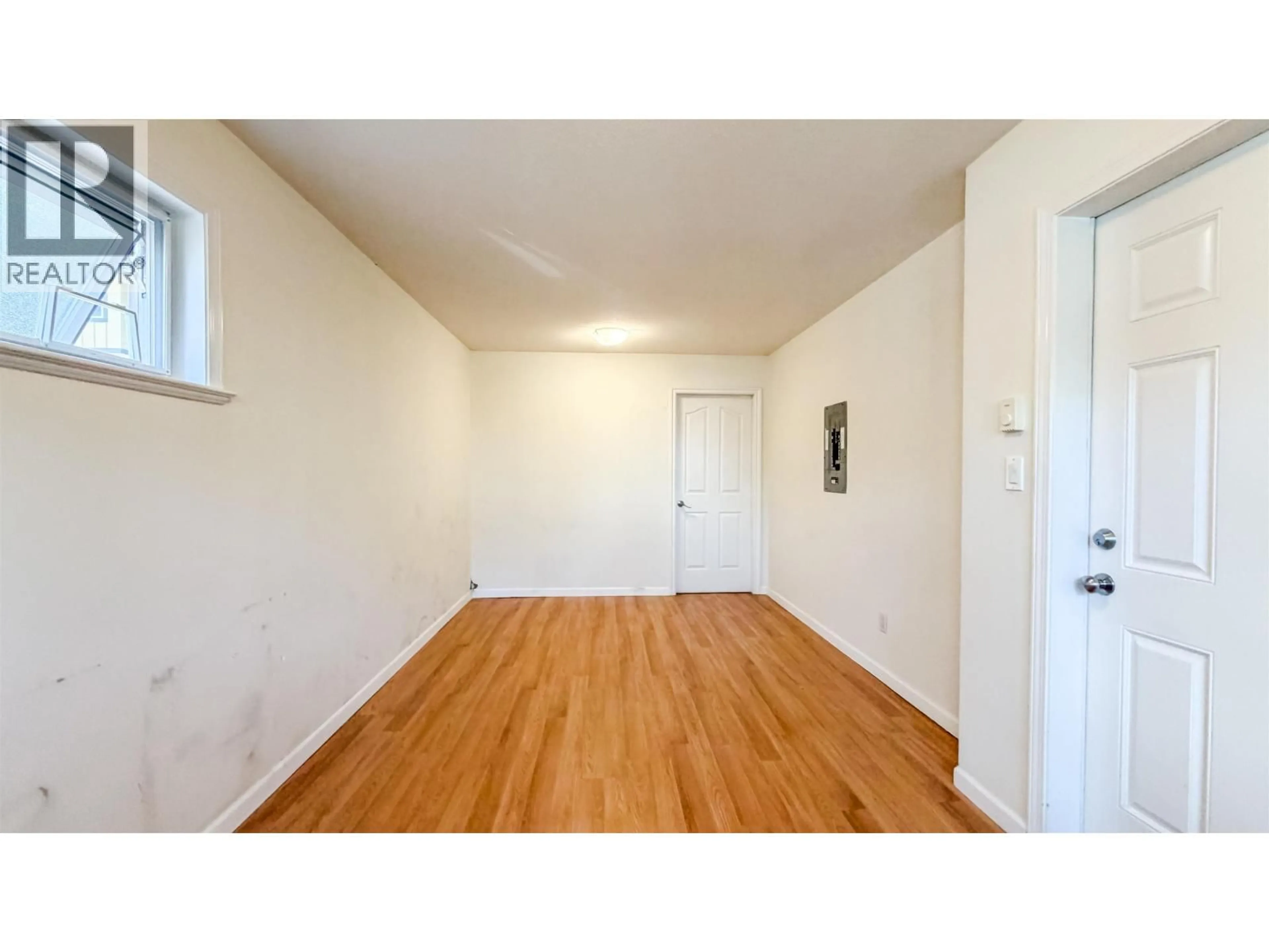 A pic of a room for 1 - 9420 FERNDALE ROAD, Richmond British Columbia V6Y0A7