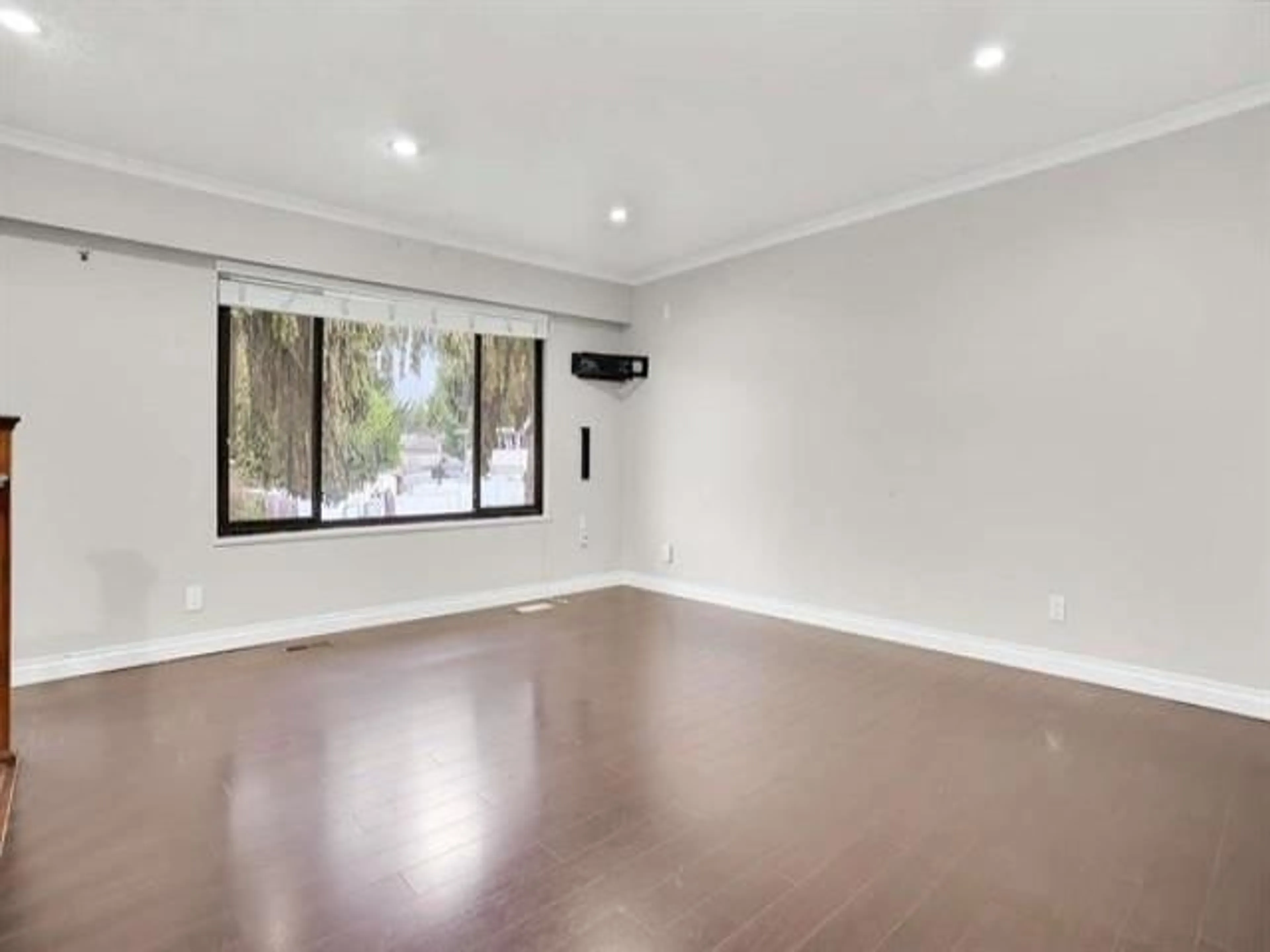 A pic of a room for 9974 127B STREET, Surrey British Columbia V3V6T1