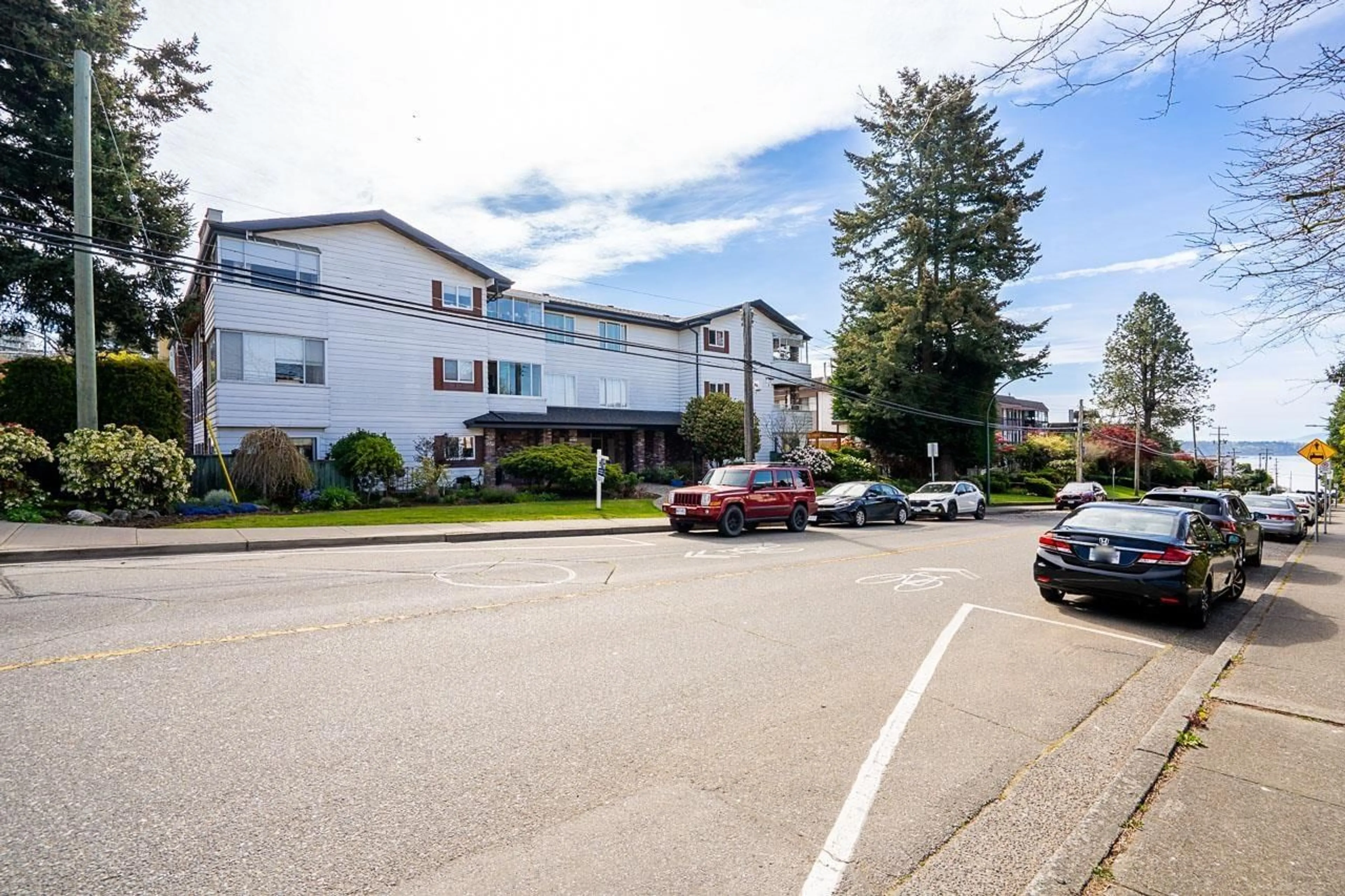 Unknown for 204 - 1390 MARTIN STREET, White Rock British Columbia V4B3W5