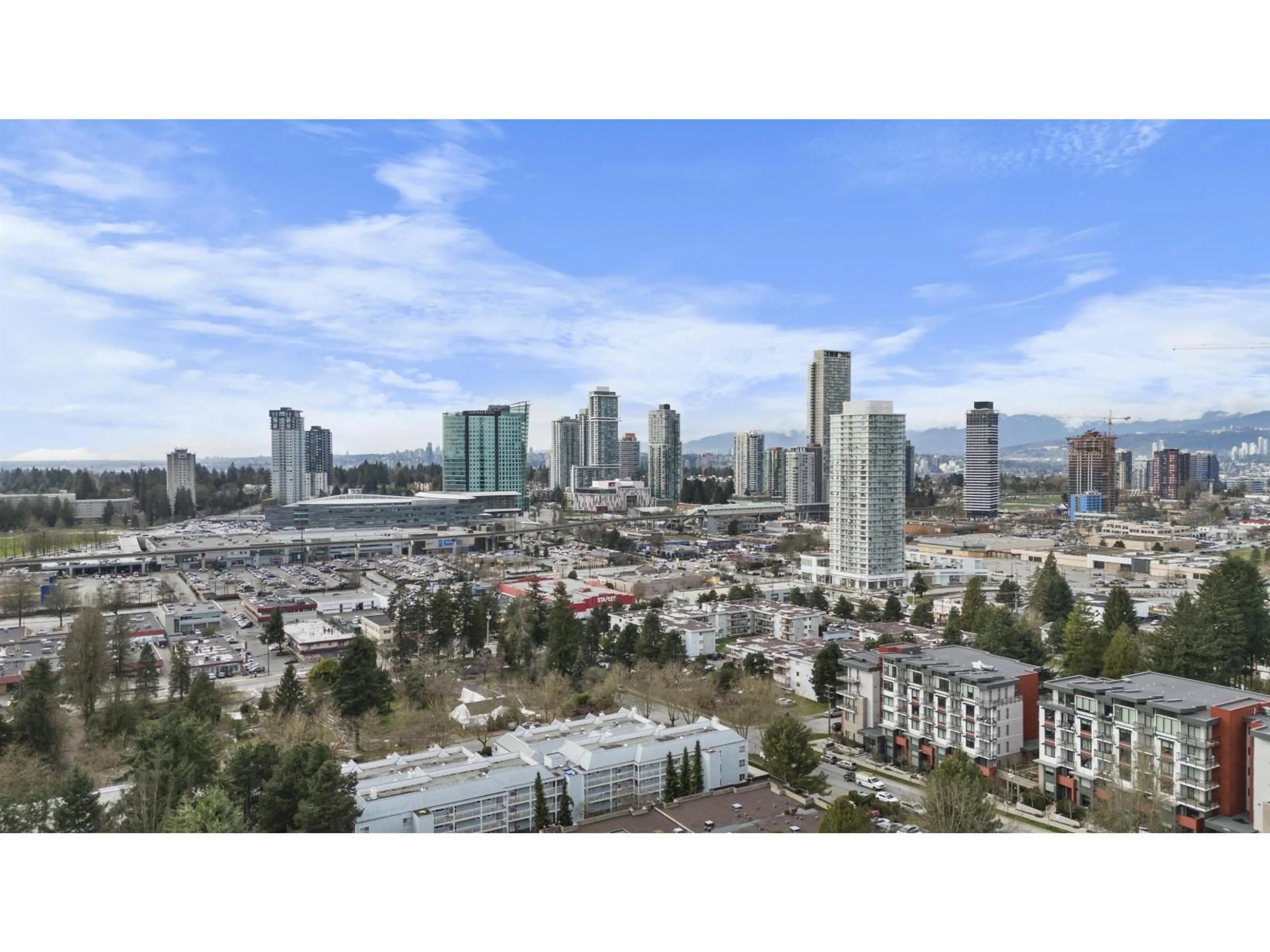 Blurry image for 13840 100 AVENUE, Surrey British Columbia V3T1J5