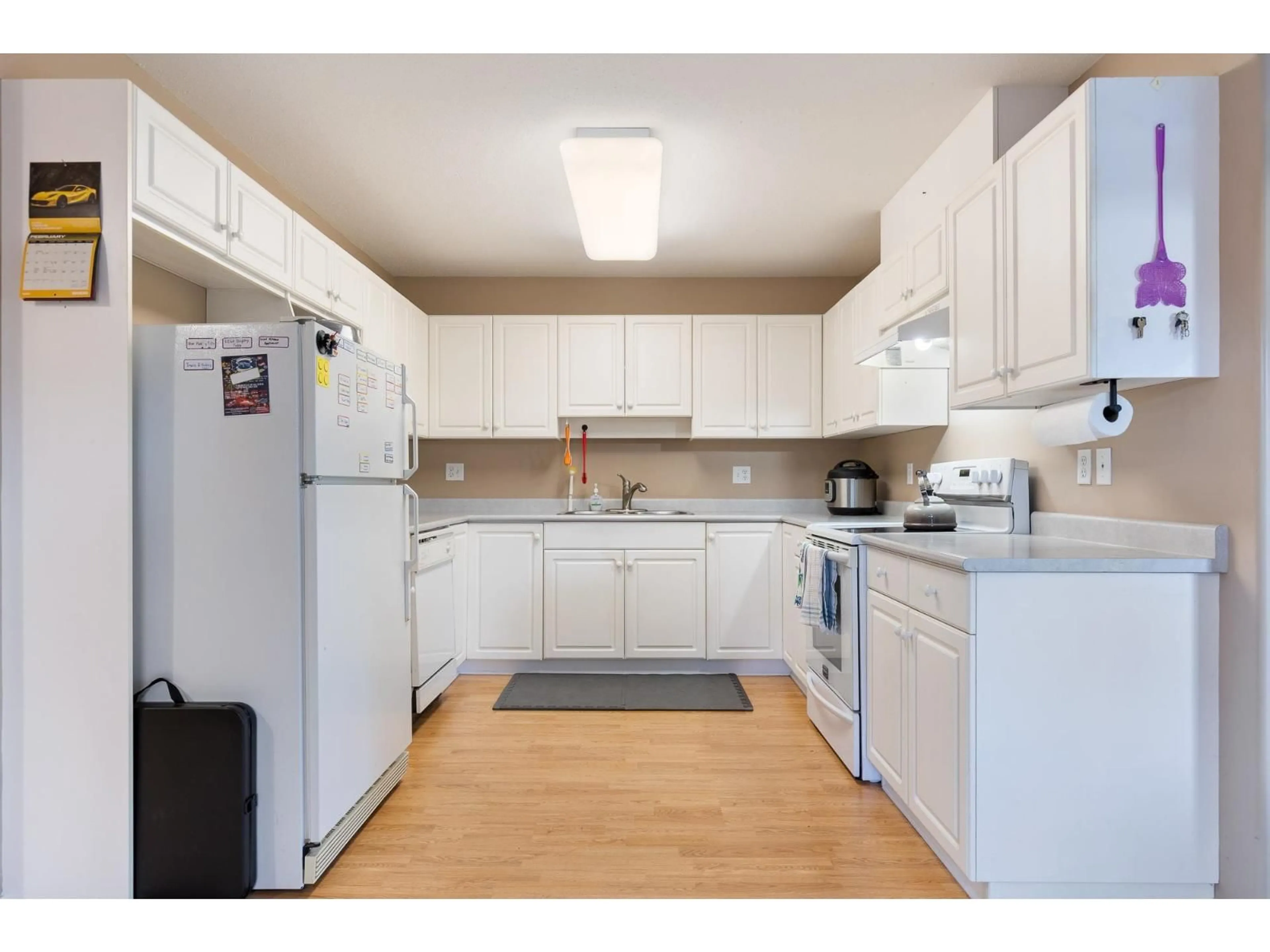 Standard kitchen, unknown for 108 - 9855 QUARRY ROAD, Chilliwack British Columbia V2P3M3