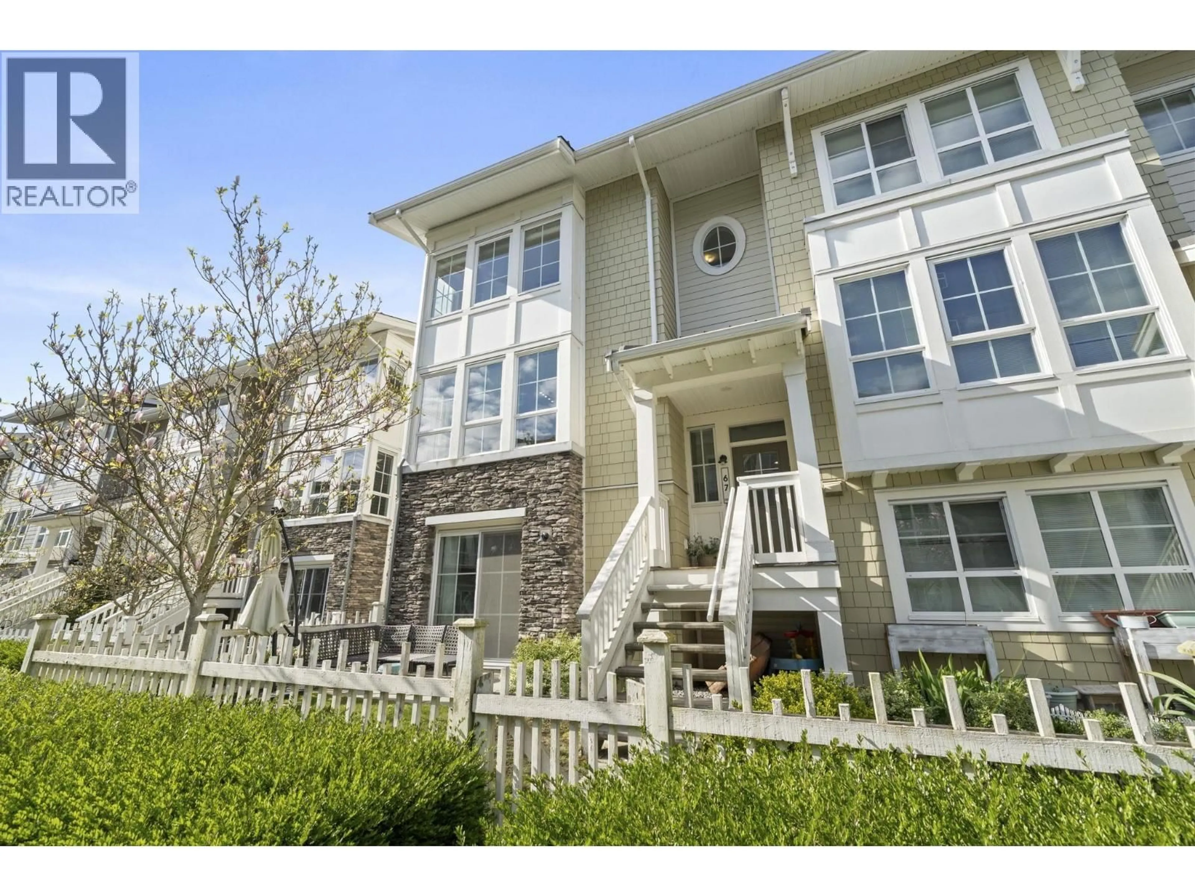 Unknown for 67 - 5551 ADMIRAL WAY, Delta British Columbia V4K0C9