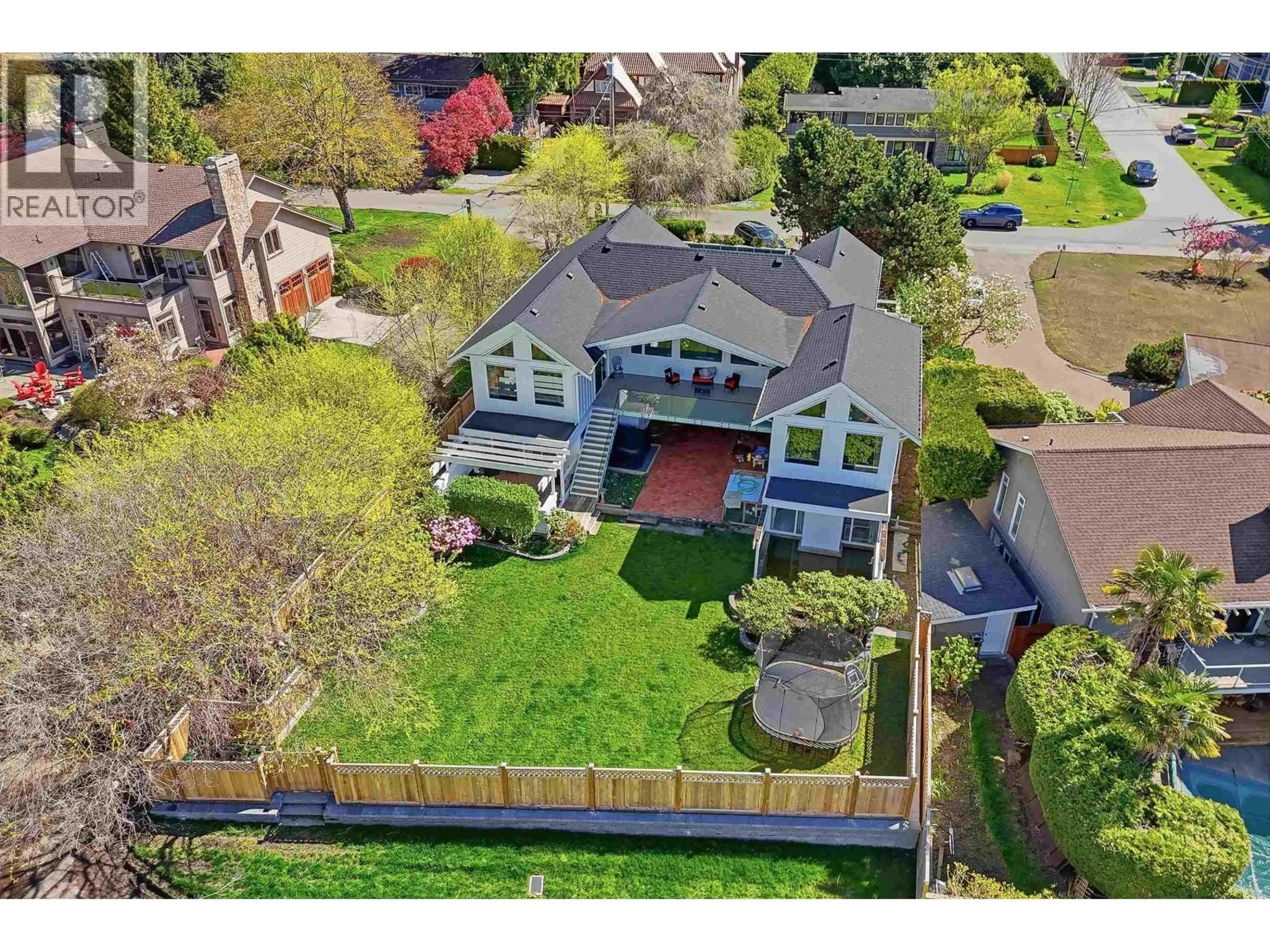A pic from outside/outdoor area/front of a property/back of a property/a pic from drone, street for 29 ENGLISH BLUFF ROAD, Delta British Columbia V4M2M4