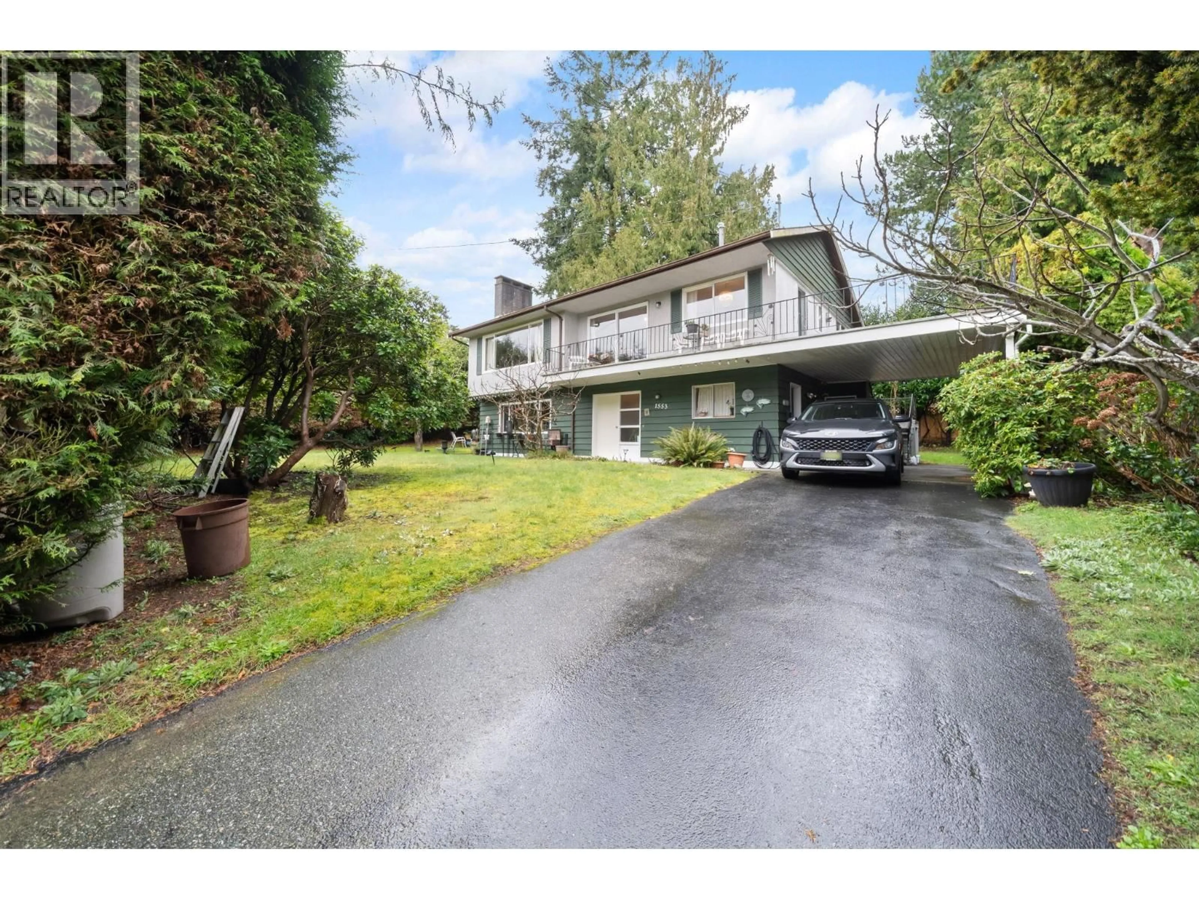 A pic from outside/outdoor area/front of a property/back of a property/a pic from drone, street for 1553 55A STREET, Delta British Columbia V4M3M8