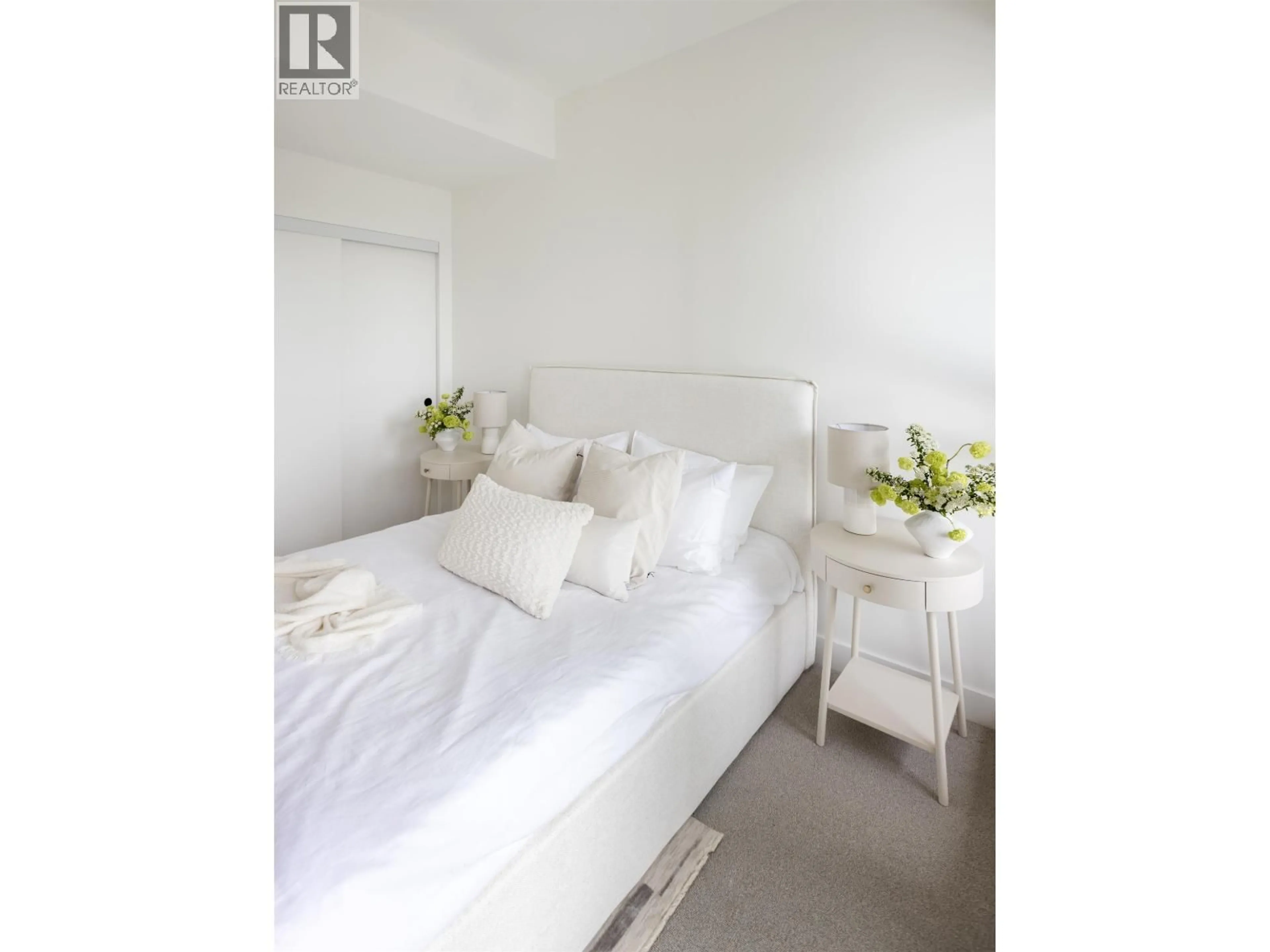 Bedroom with bed, unknown for 111/211 - 422 3RD STREET, North Vancouver British Columbia V7L1G2