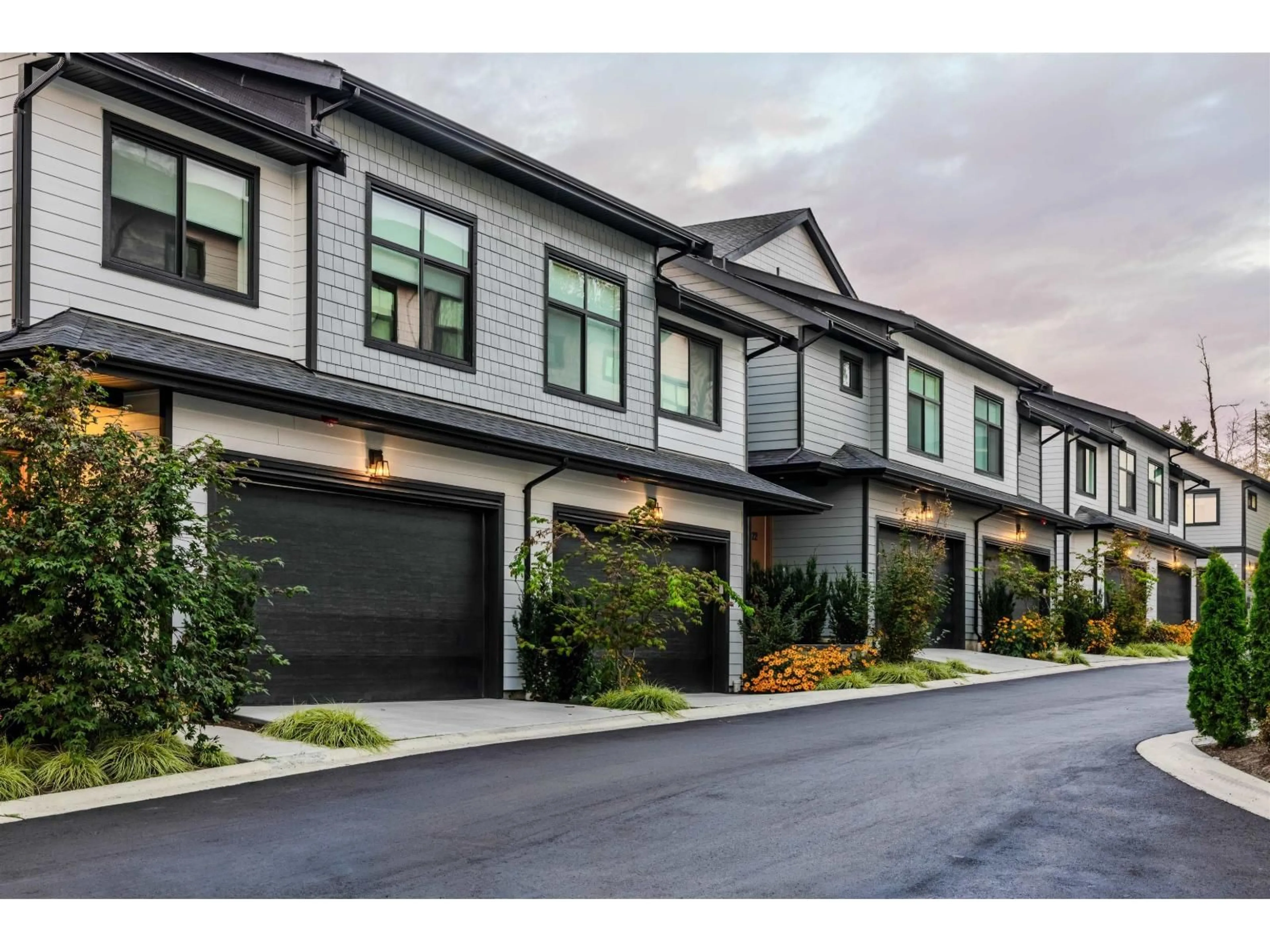 Unknown for 25 - 20645 68 AVENUE, Langley British Columbia V2Y3Z4