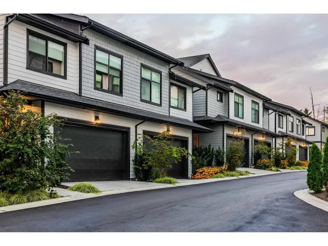 25 - 20645 68 AVENUE, Langley 4