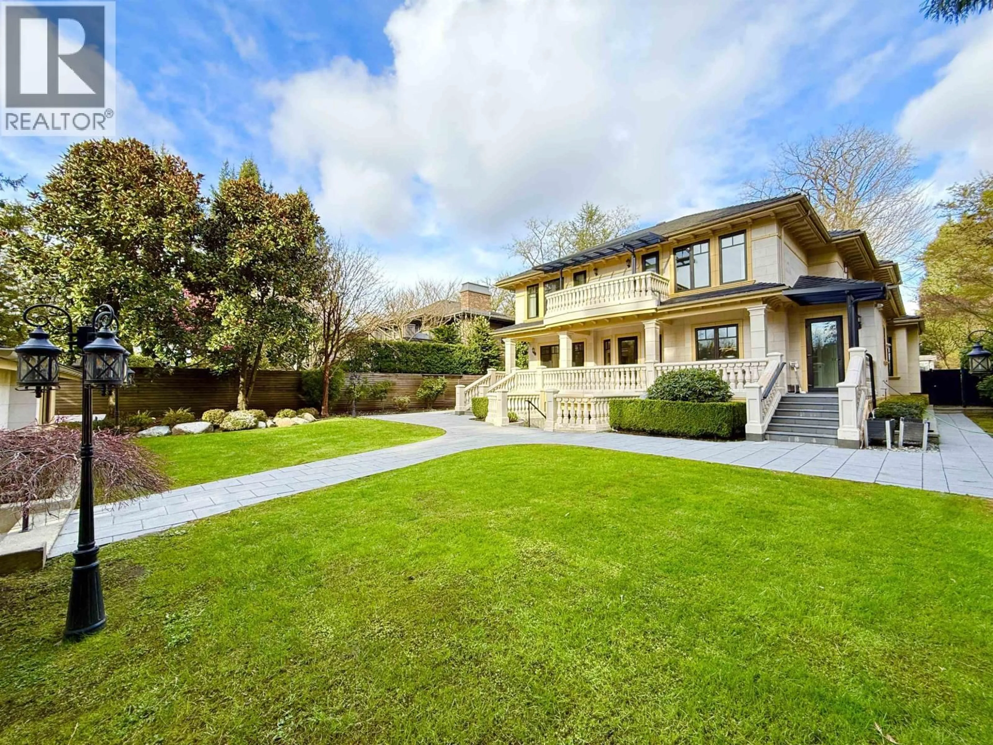 A pic from outside/outdoor area/front of a property/back of a property/a pic from drone, unknown for 6011 CHURCHILL STREET, Vancouver British Columbia V6M3H4