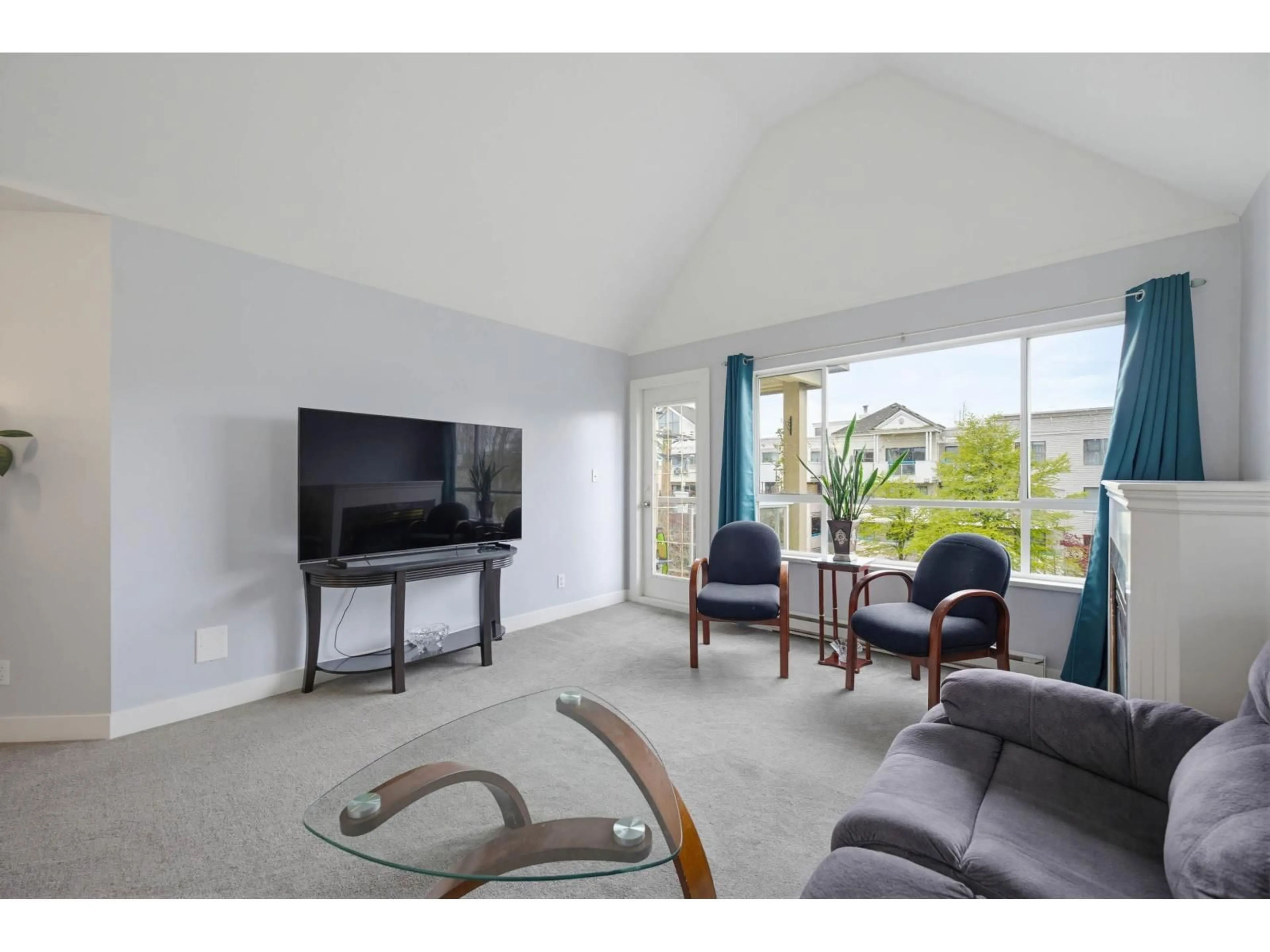 Living room with furniture, unknown for 306 - 20257 54 AVENUE, Langley British Columbia V3A3W2