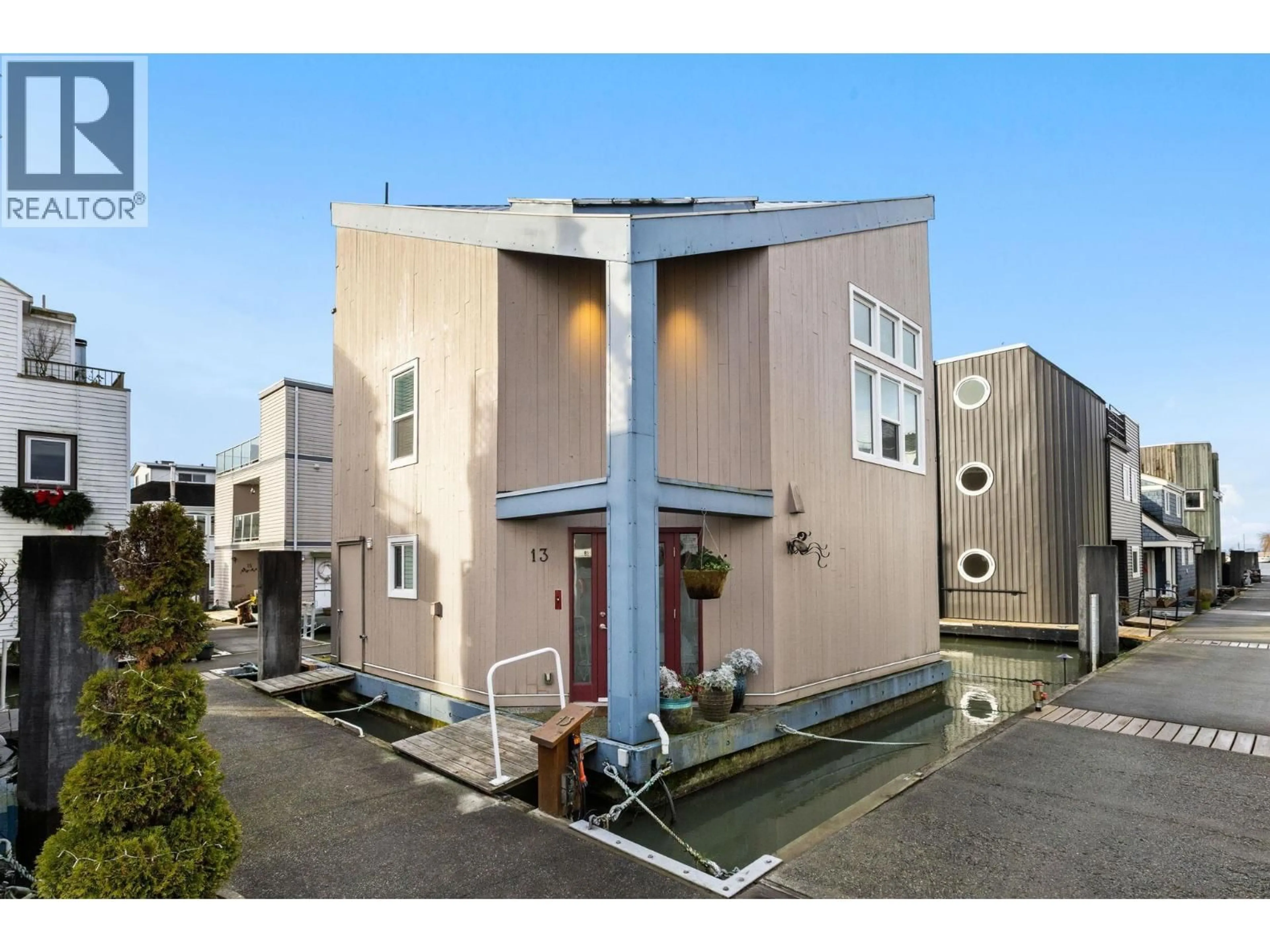 Unknown for 13 - 3459 RIVER ROAD, Delta British Columbia V4K4Y6