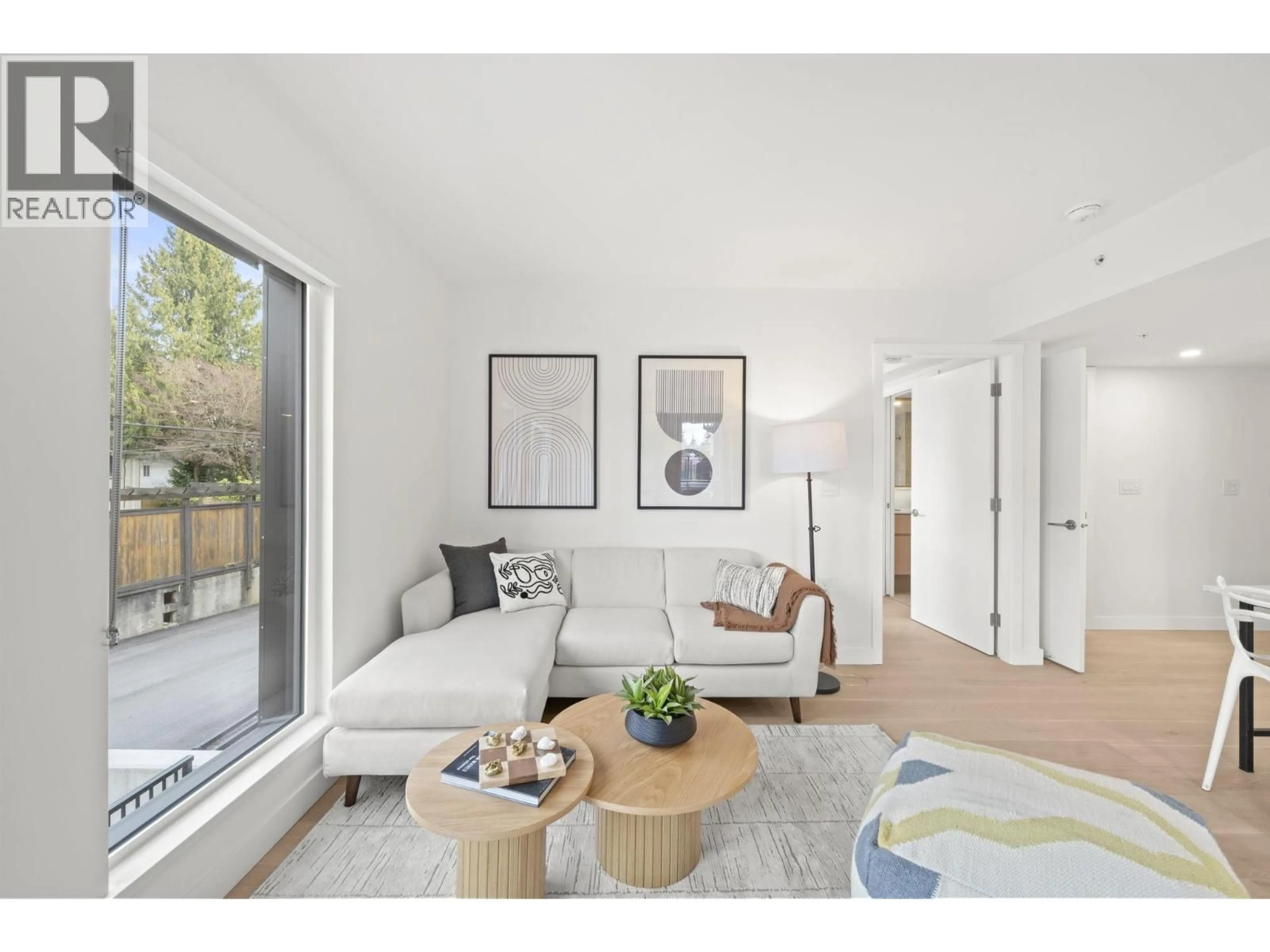 Living room with furniture, unknown for 106 - 5212 CAMBIE STREET, Vancouver British Columbia V5Z2Z7