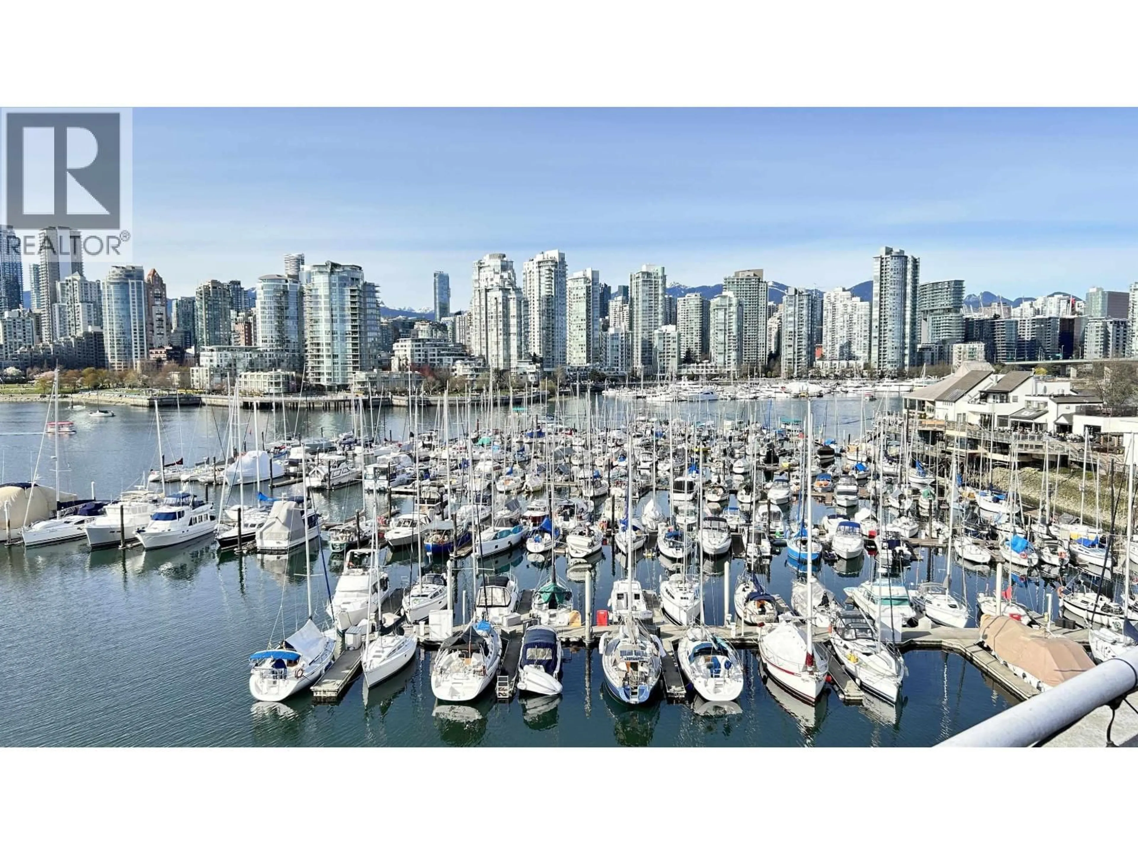 Blurry image for 315 - 674 LEG IN BOOT SQUARE, Vancouver British Columbia V5Z4B4