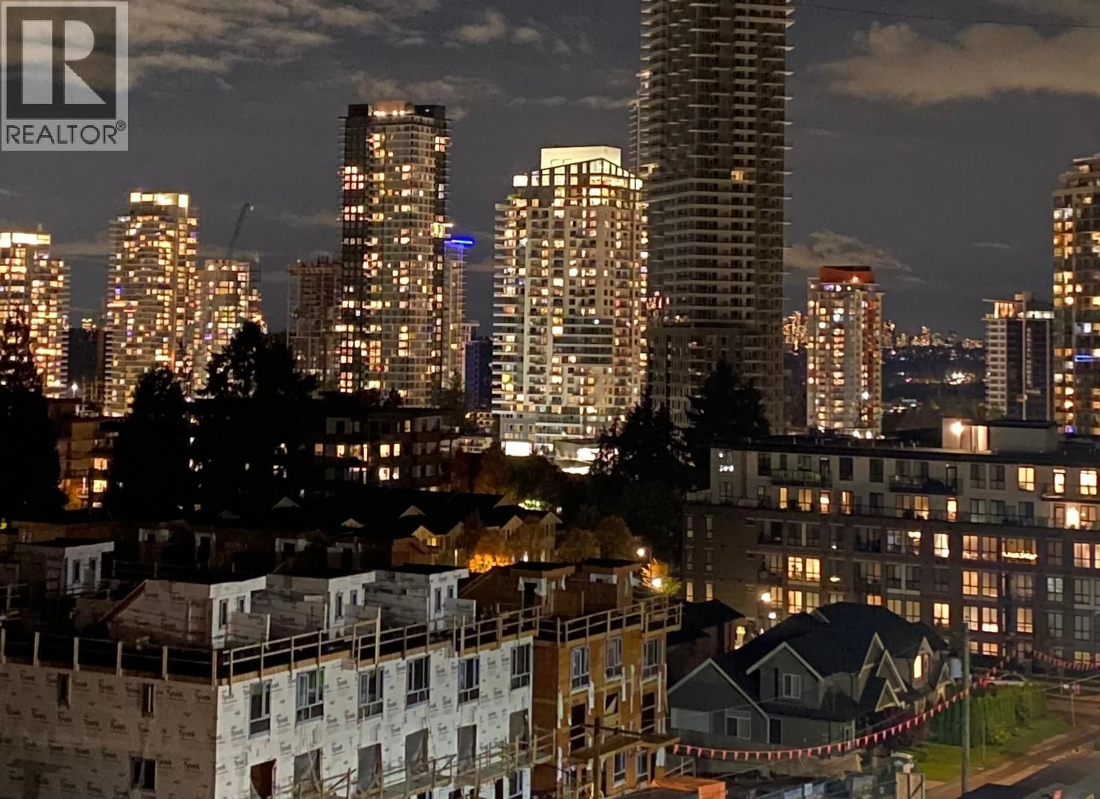 Blurry image for 604 - 723 GROVER AVENUE, Coquitlam British Columbia V3J0L9