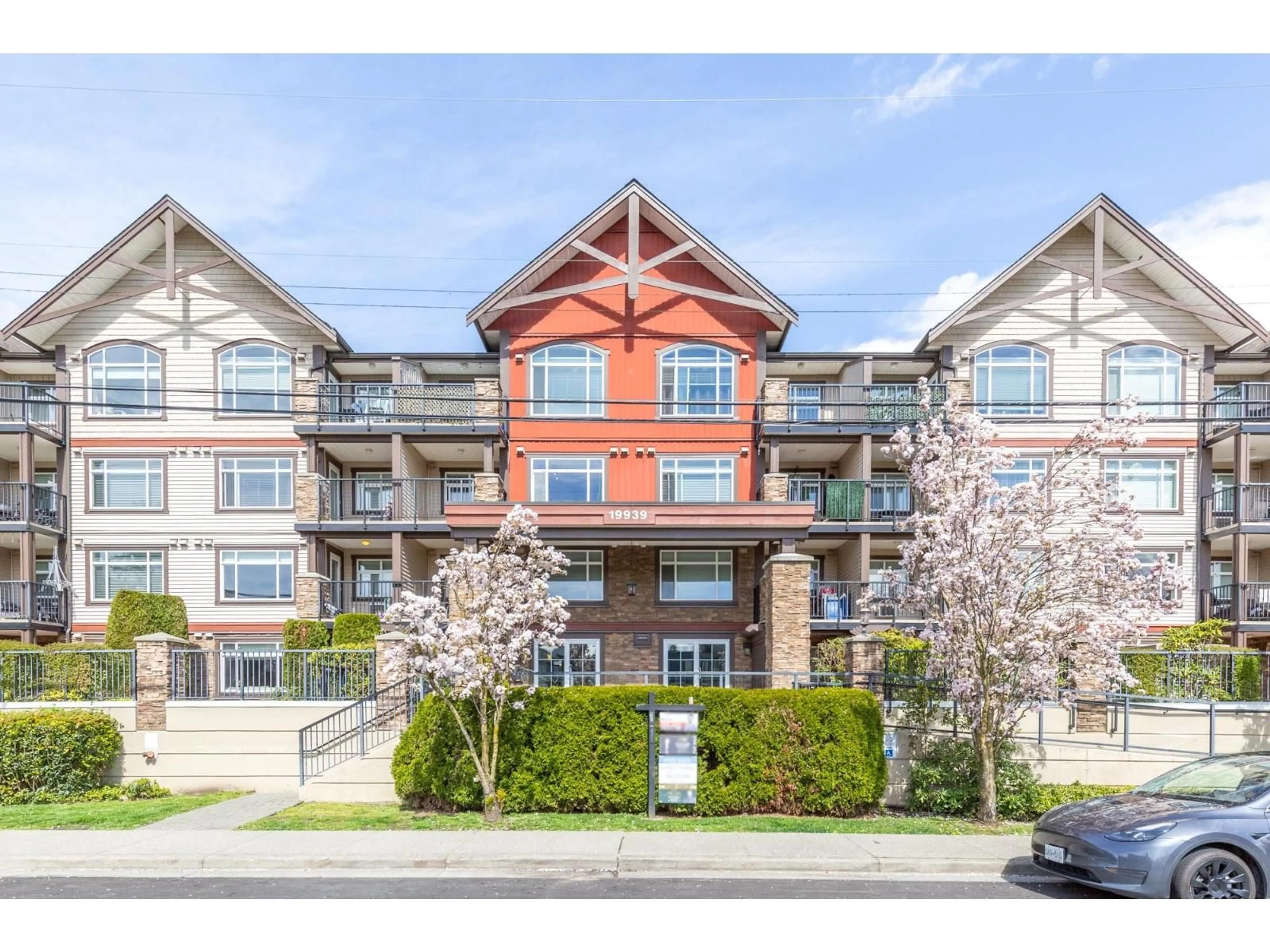 Unknown for 317 - 19939 55A AVENUE, Langley British Columbia V4P1R9