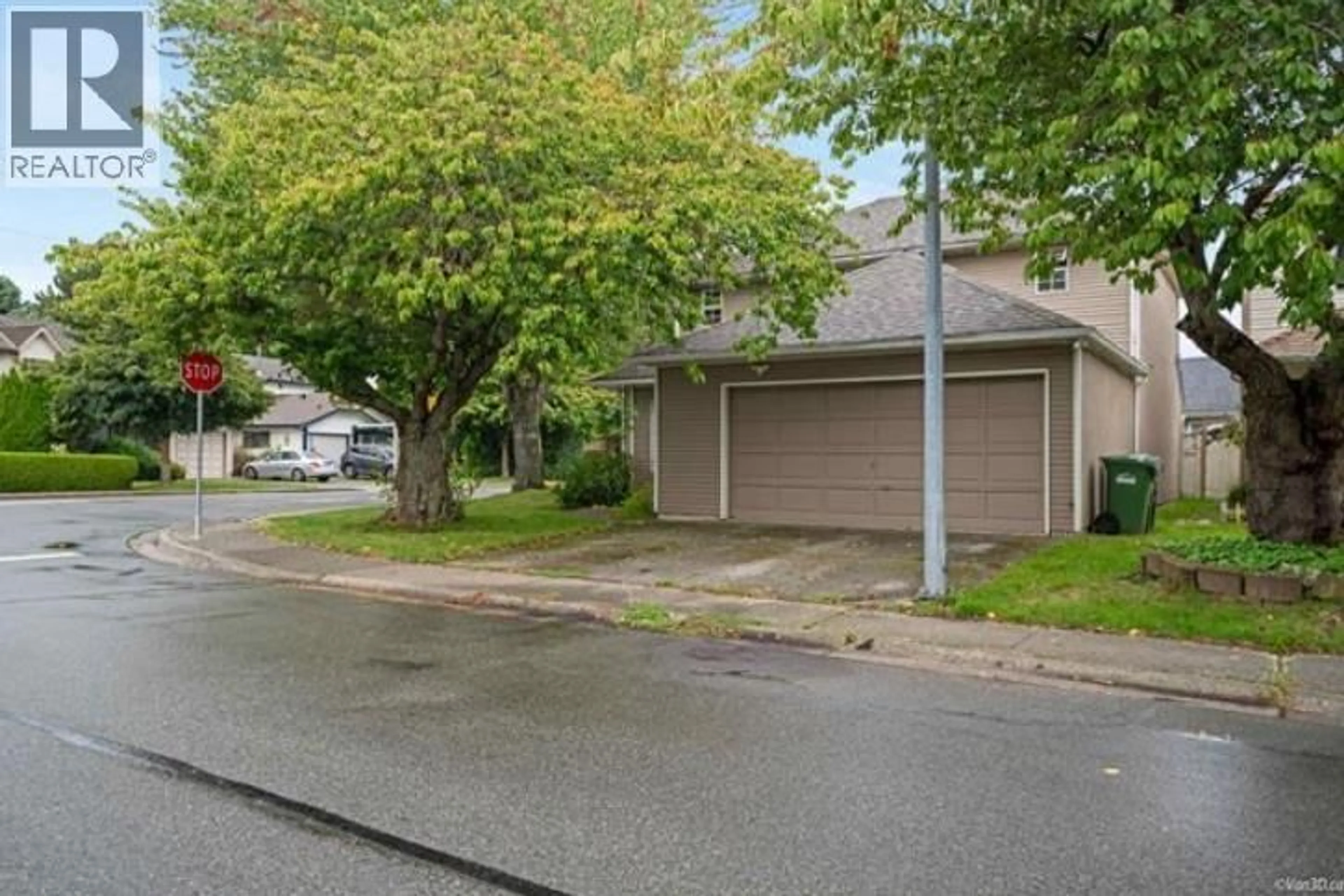 Unknown for 6220 LYNAS LANE, Richmond British Columbia V7C5E4