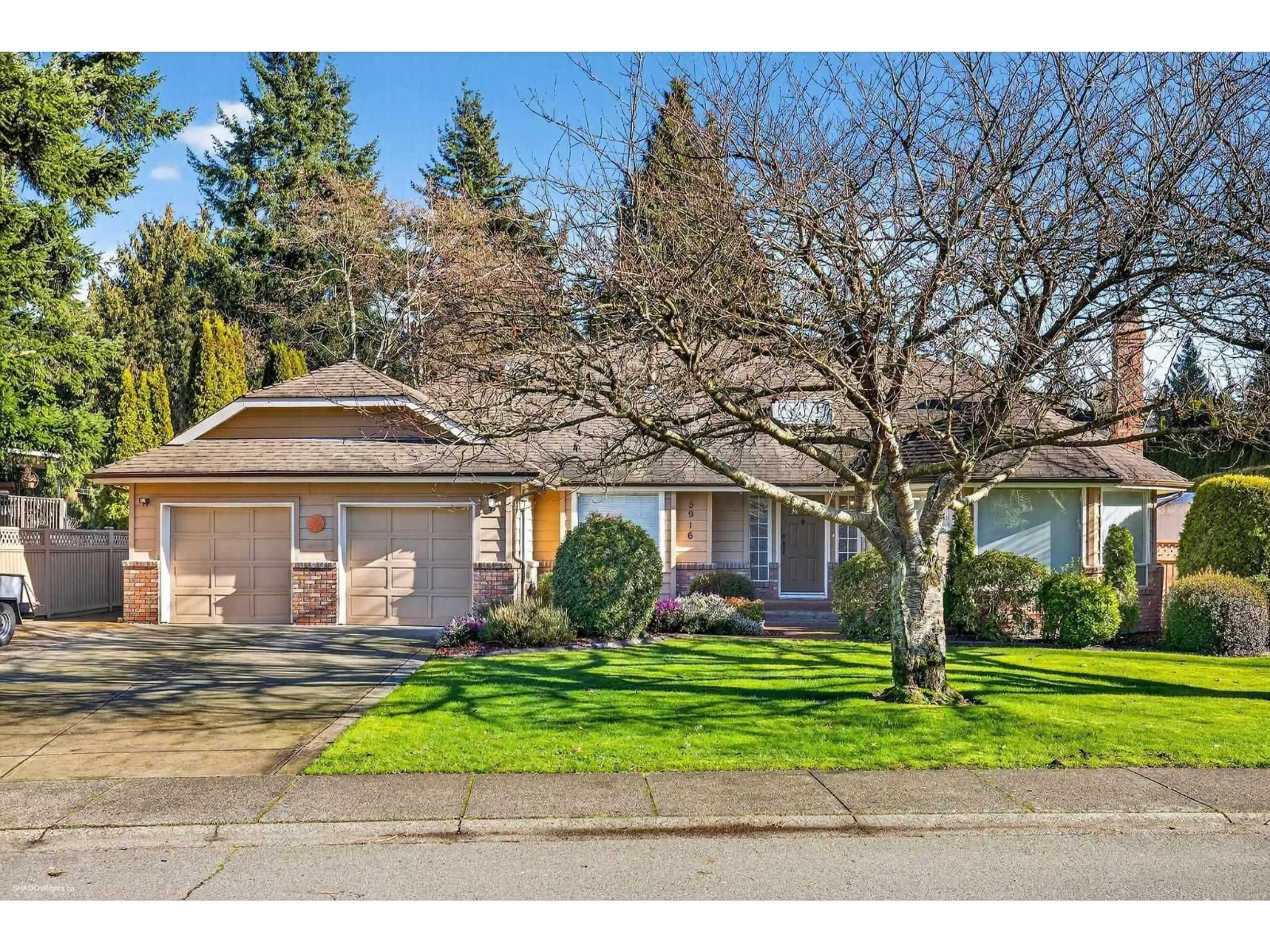 Unknown for 5916 123 STREET, Surrey British Columbia V3X2C4