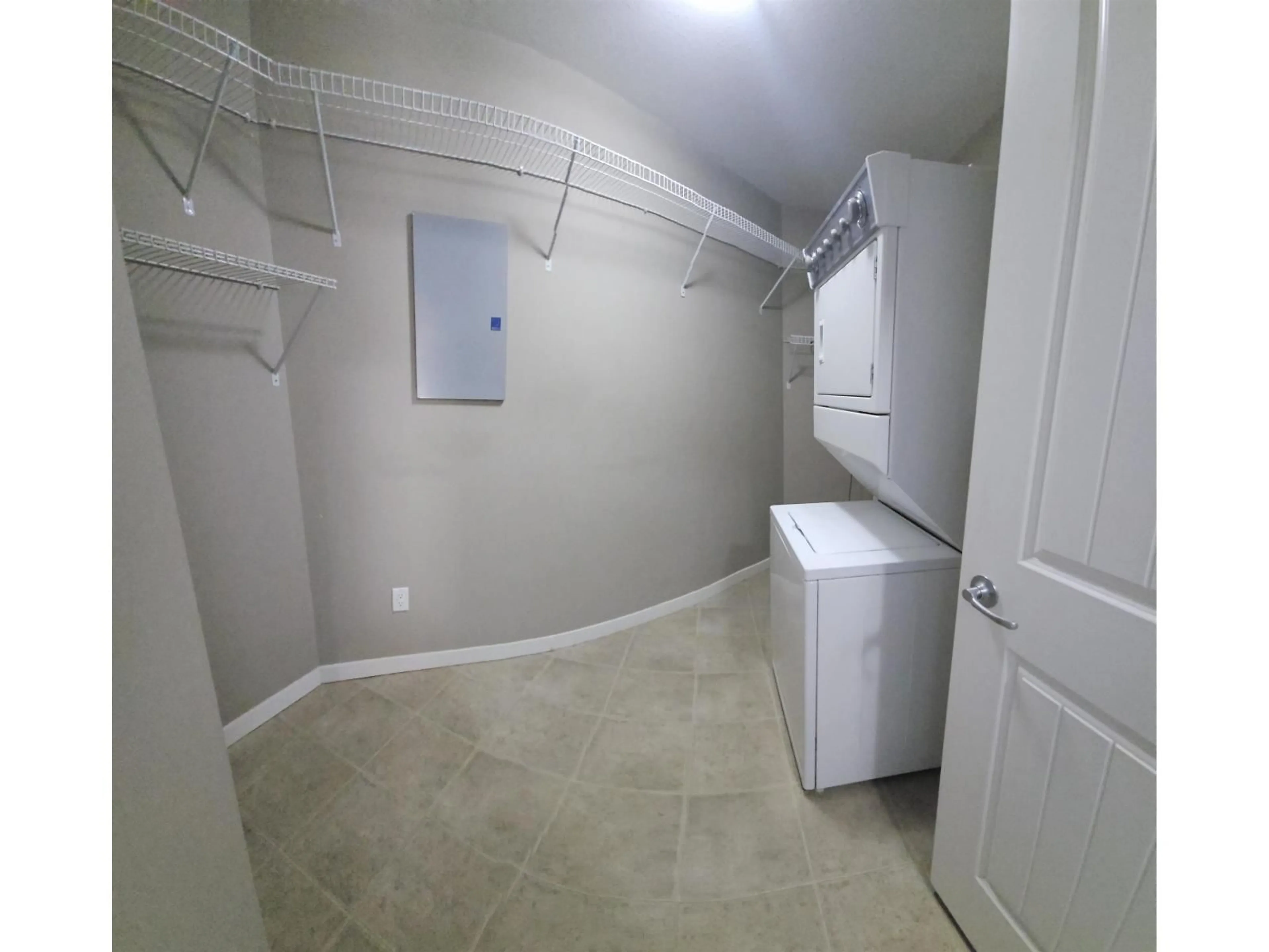 A pic of a room for 210 - 32725 GEORGE FERGUSON WAY, Abbotsford British Columbia V2T5M5