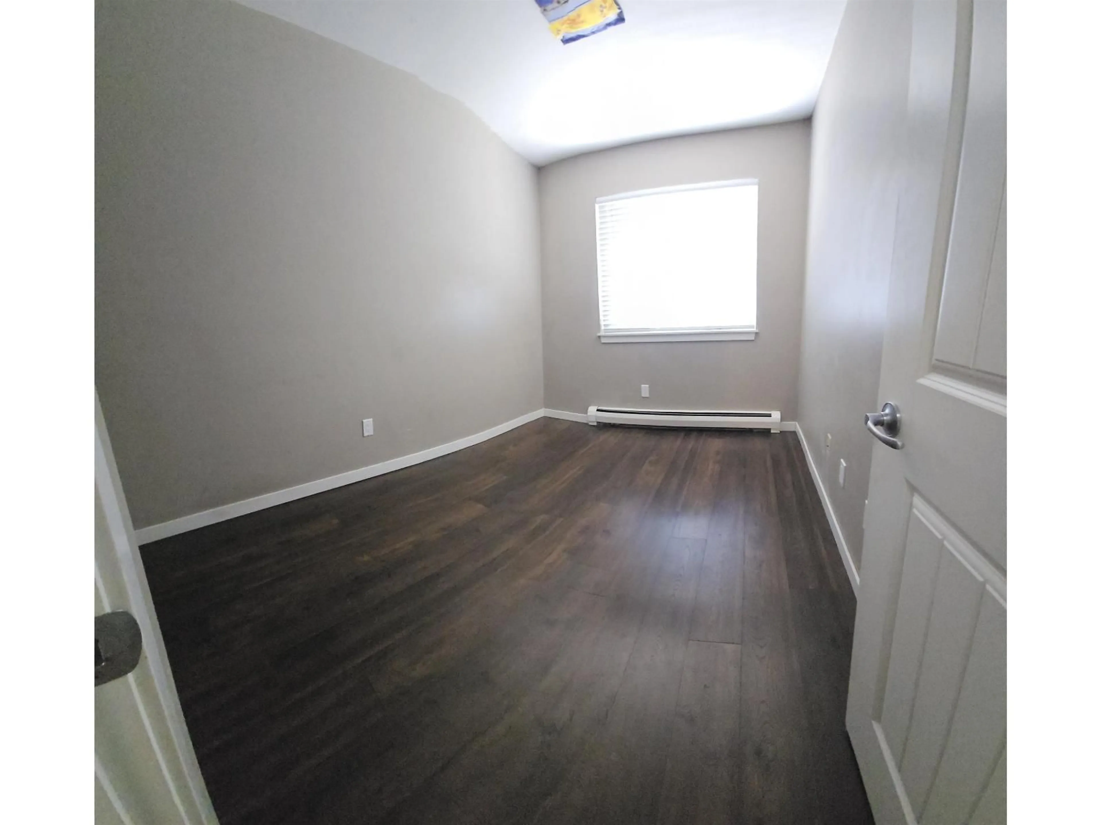 A pic of a room for 210 - 32725 GEORGE FERGUSON WAY, Abbotsford British Columbia V2T5M5