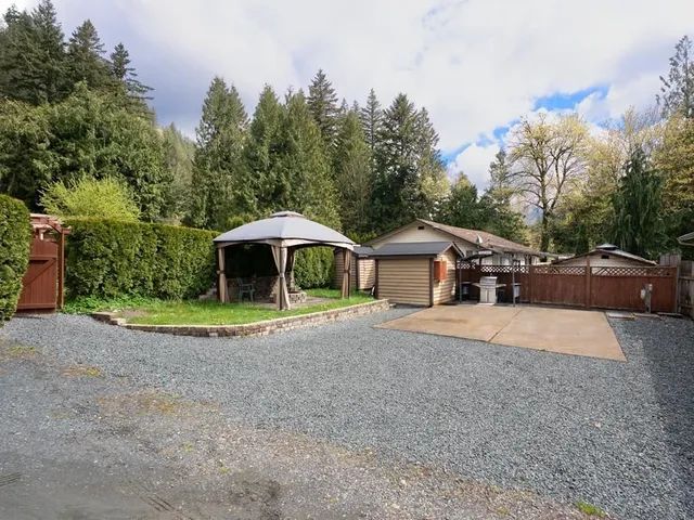 26 - 1650 COLUMBIA VALLEY ROAD, Columbia Valley 5