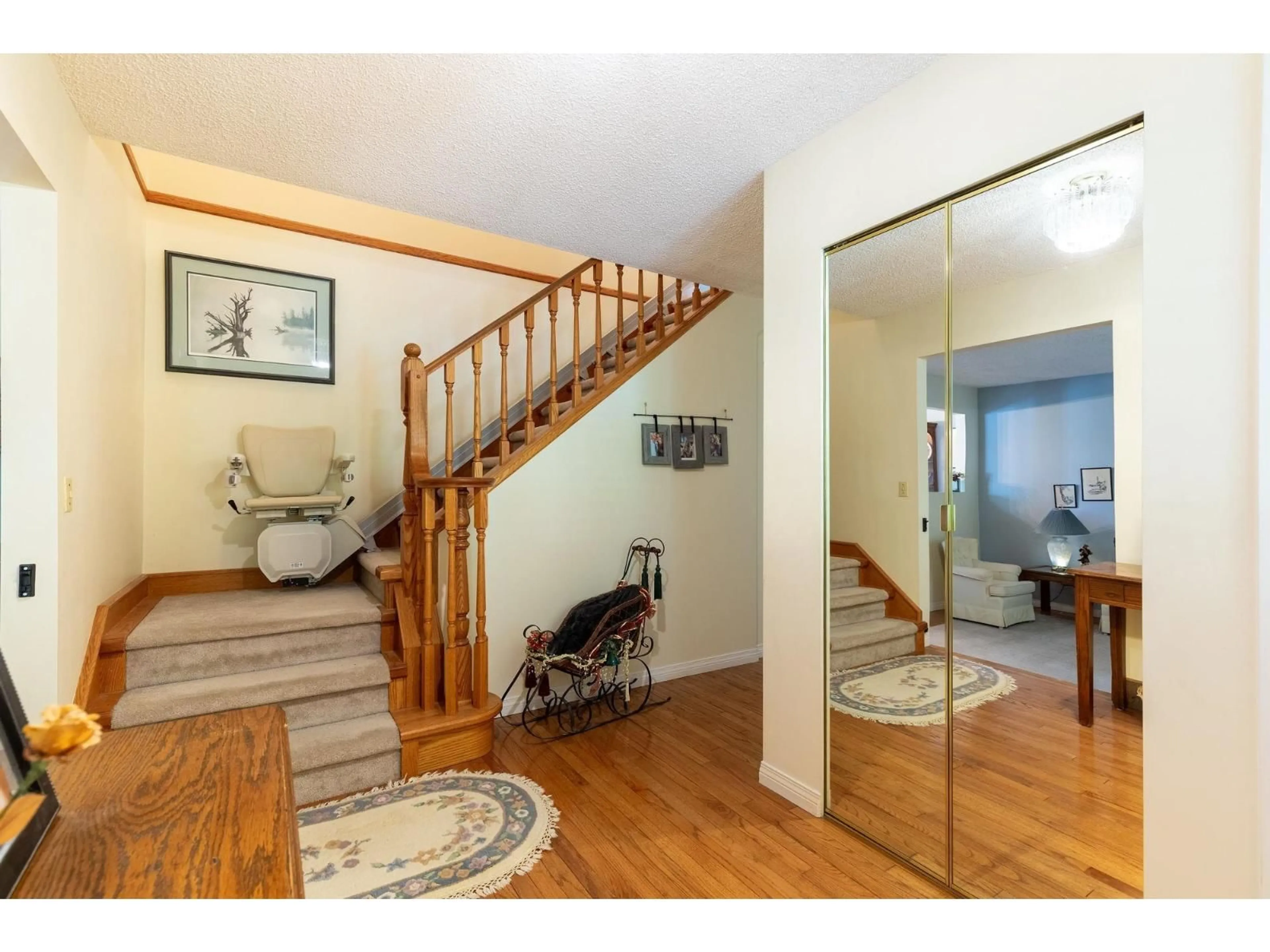 Indoor entryway for 11454 LYON ROAD, Delta British Columbia V4E2K2