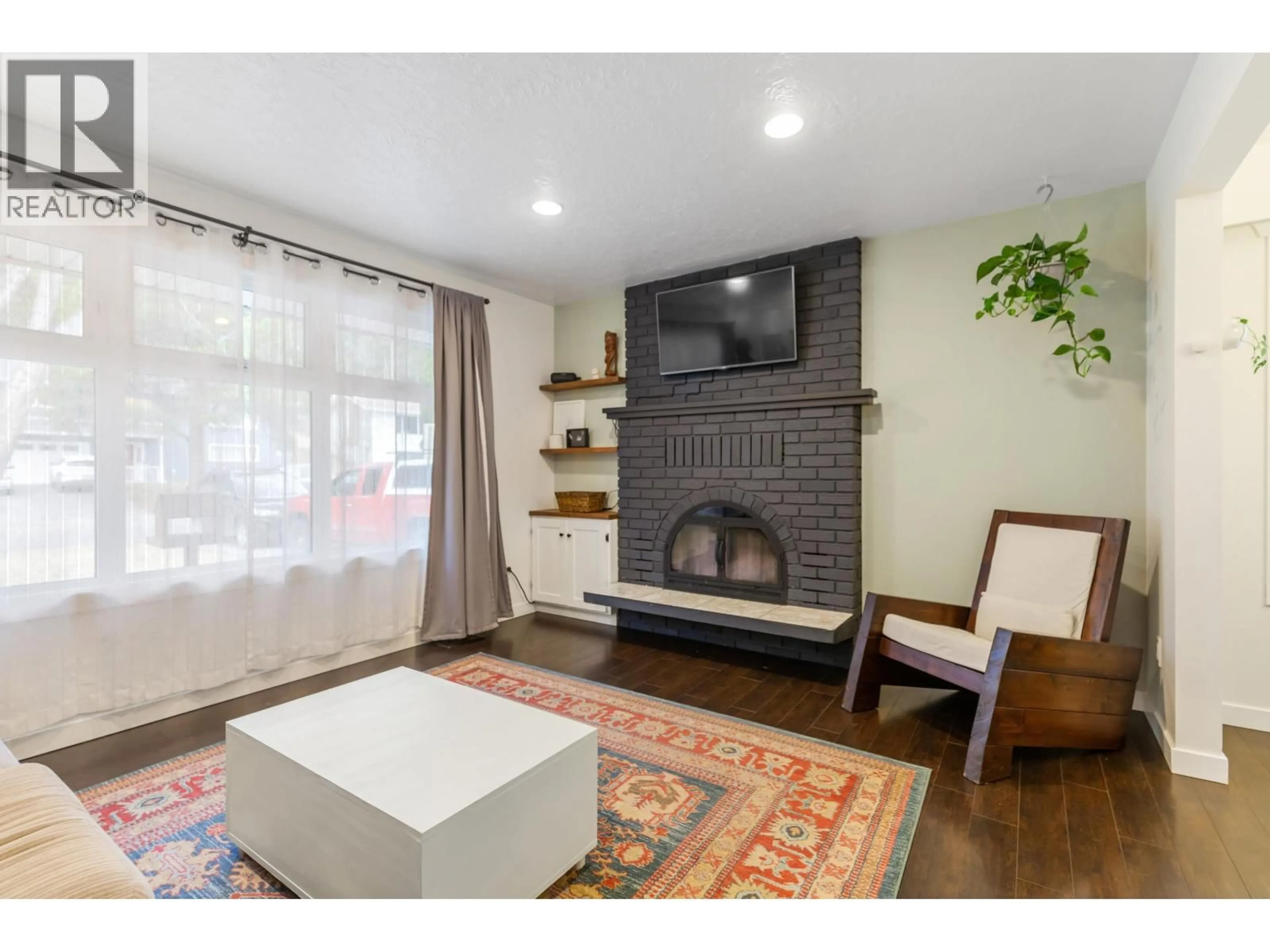 Living room with furniture, unknown for 5696 BROCK DRIVE, Prince George British Columbia V2N2E4