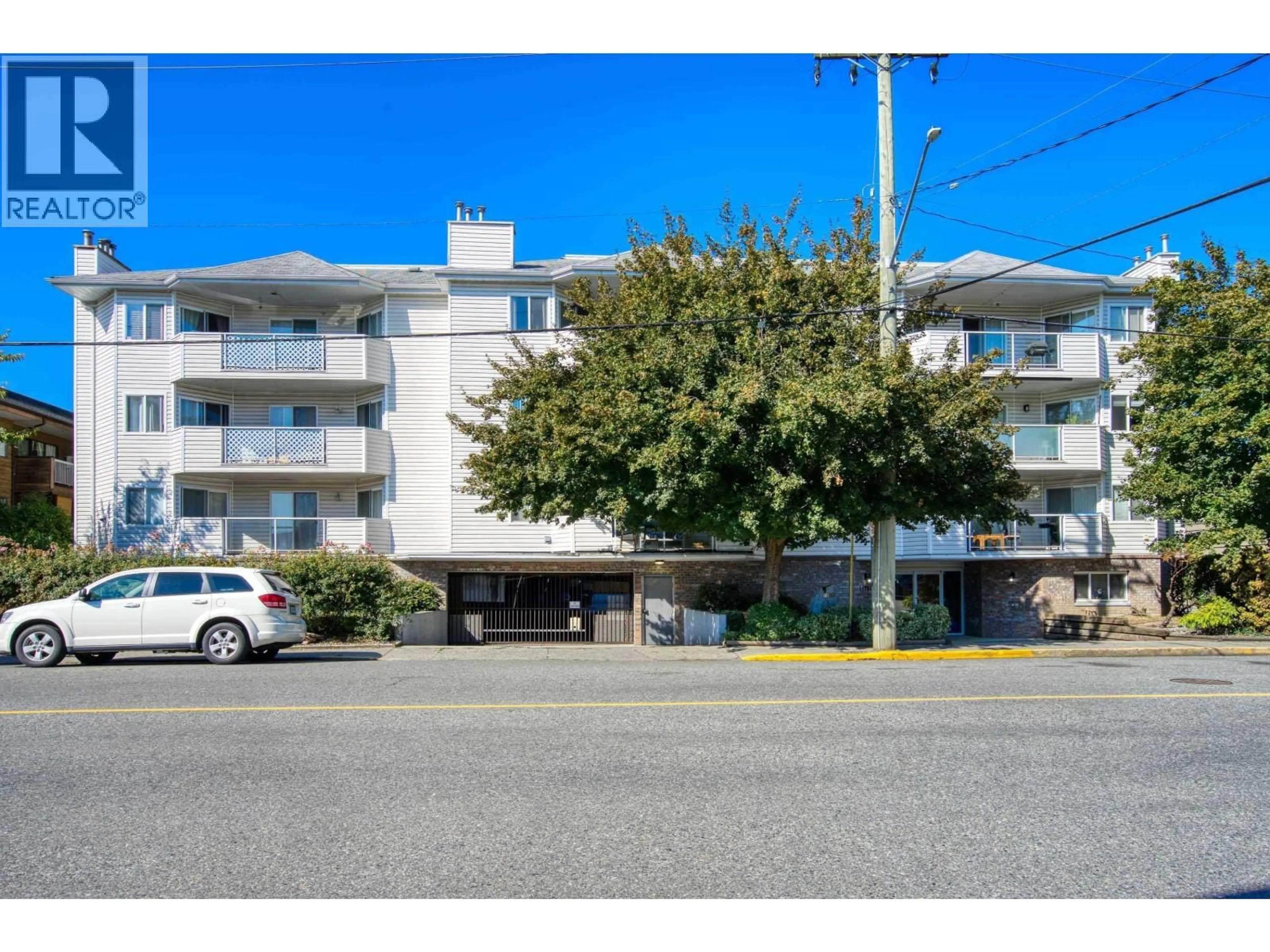 Unknown for 107 - 11963 223 STREET STREET, Maple Ridge British Columbia V2X5Y4