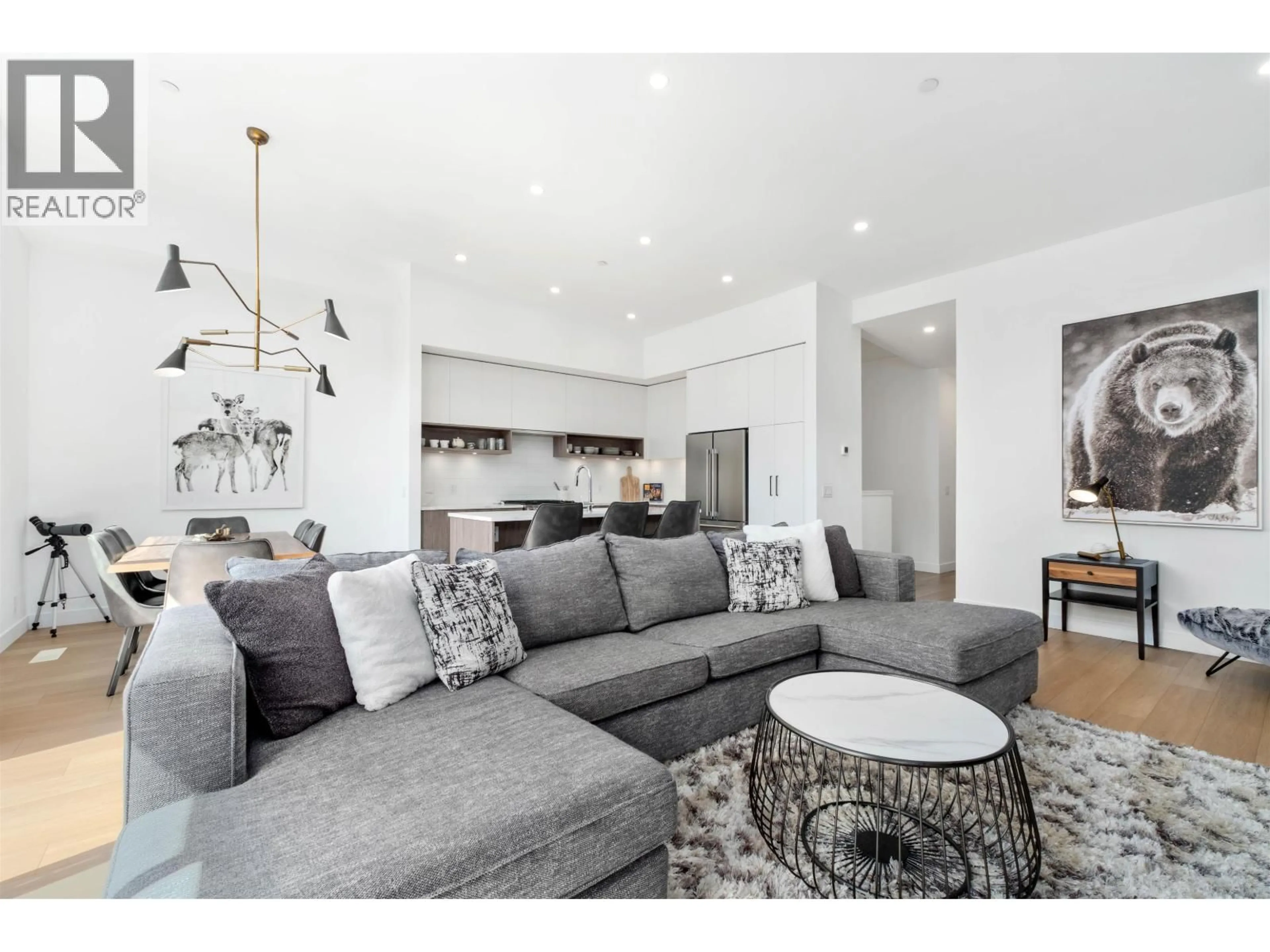 Living room with furniture, unknown for 41 - 4000 SUNSTONE WAY, Pemberton British Columbia V0N2L3