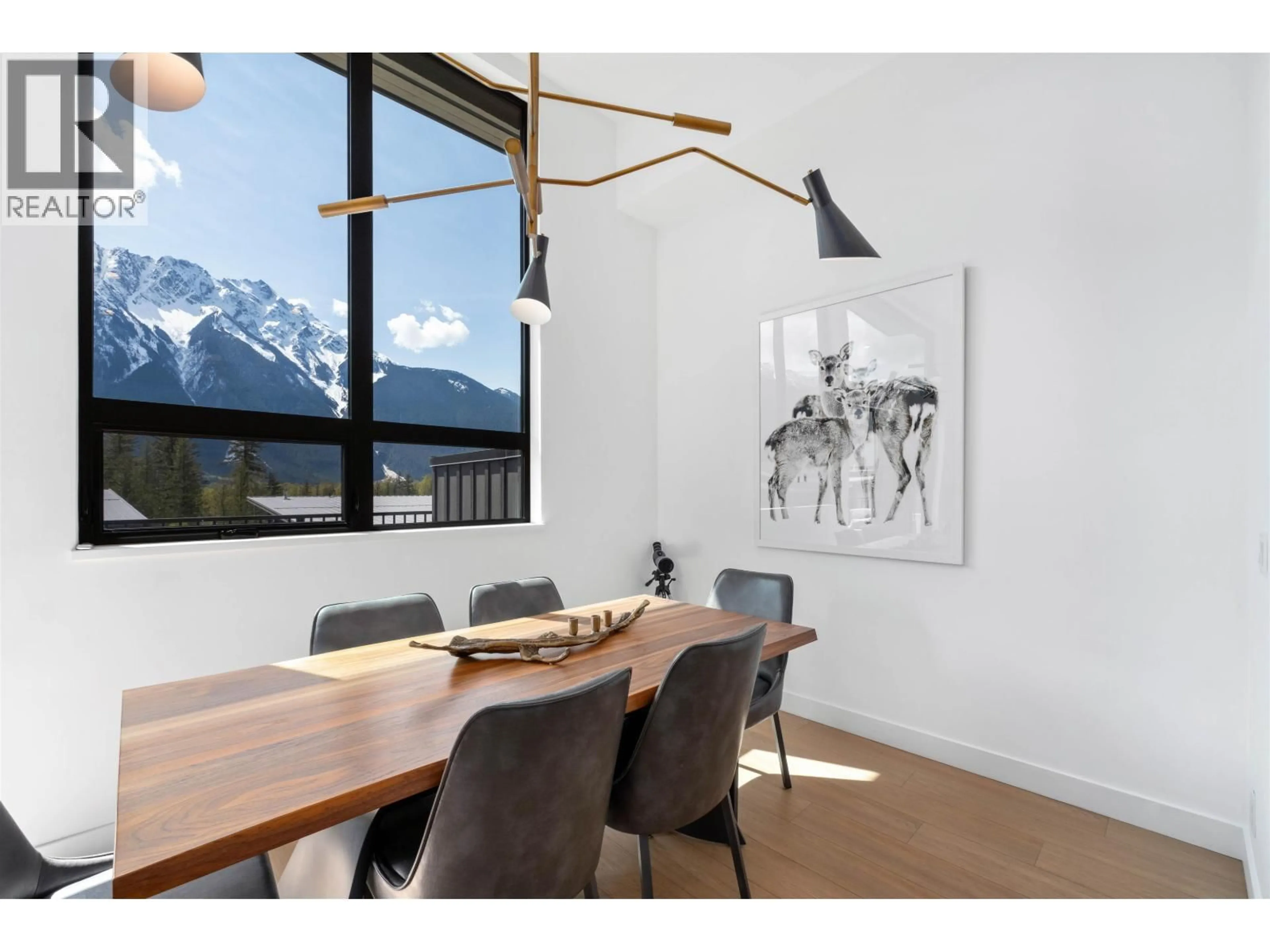 Dining room, wood/laminate floor for 41 - 4000 SUNSTONE WAY, Pemberton British Columbia V0N2L3