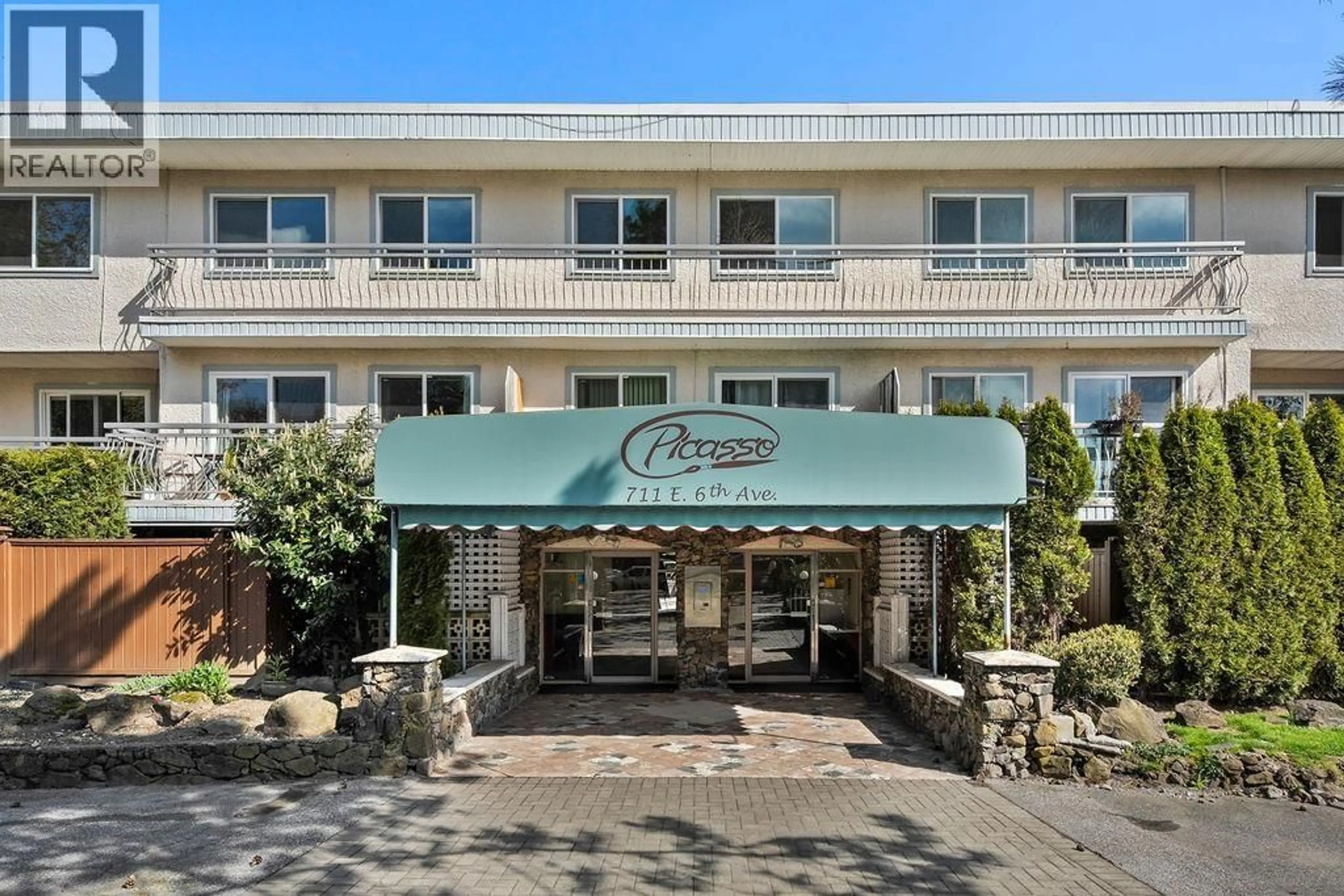 Patio, unknown for 314 - 711 6TH AVENUE, Vancouver British Columbia V5T1L7