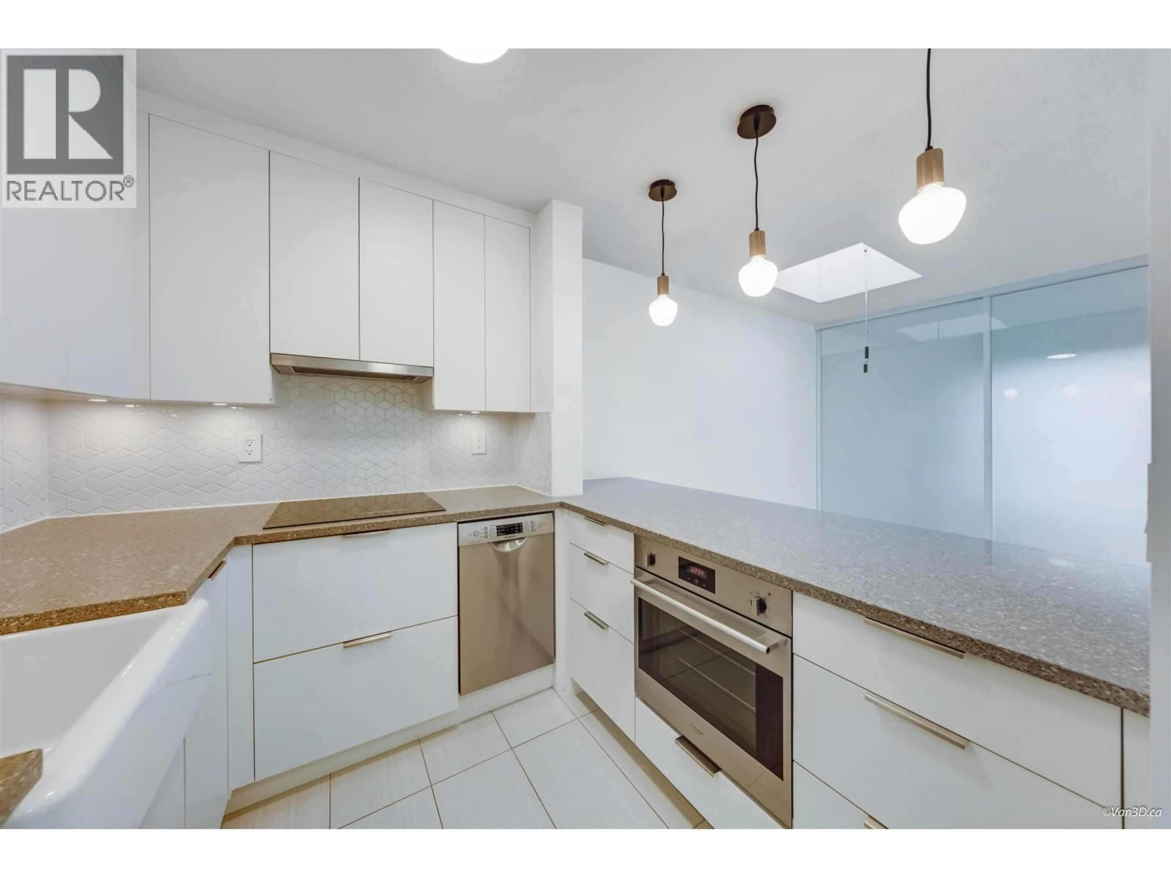 Standard kitchen, unknown for 303 - 1545 2ND AVENUE, Vancouver British Columbia V5N1C8