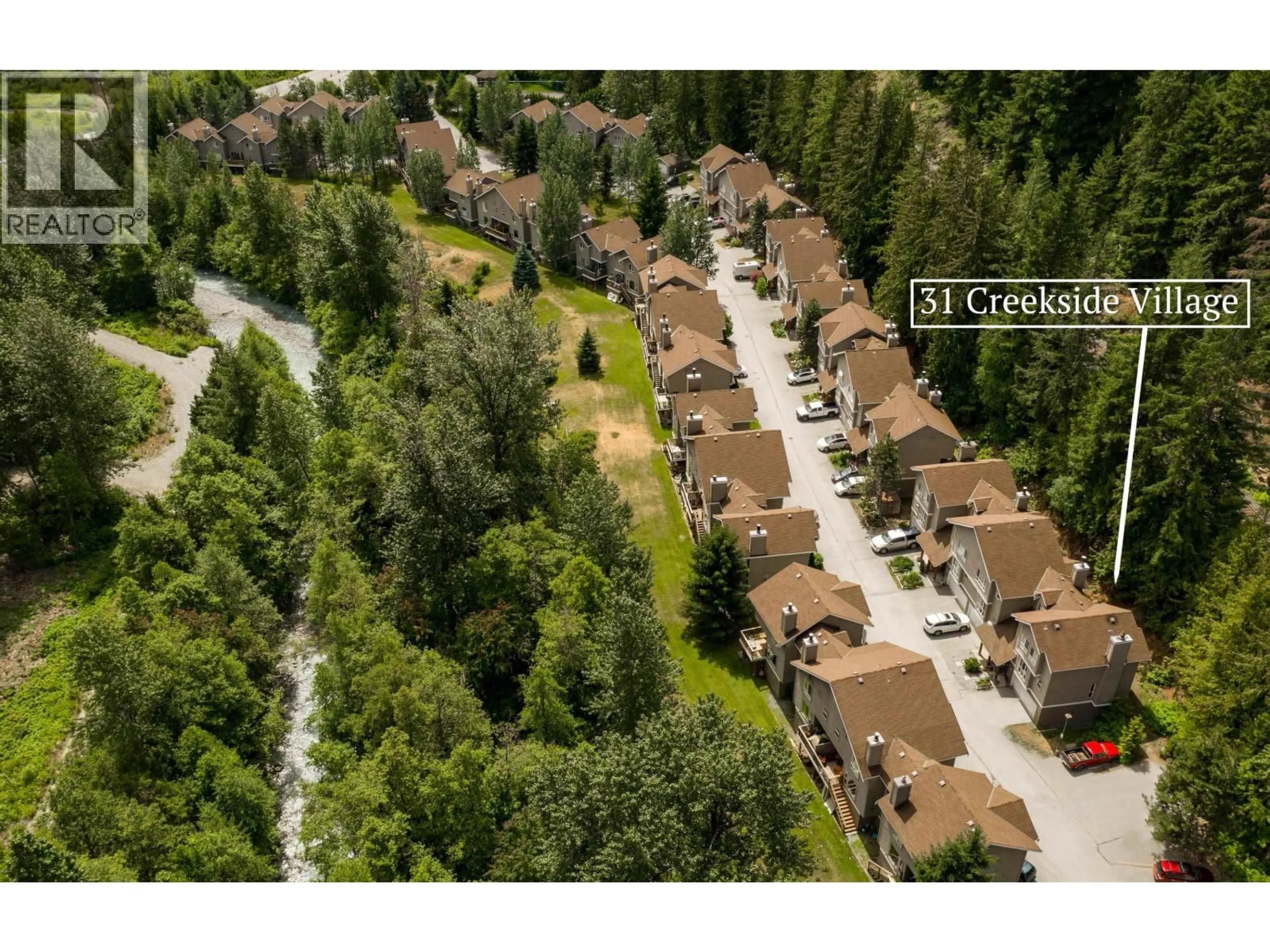 A pic from outside/outdoor area/front of a property/back of a property/a pic from drone, forest/trees view for 31 - 1400 PARK STREET, Pemberton British Columbia V0N2L1