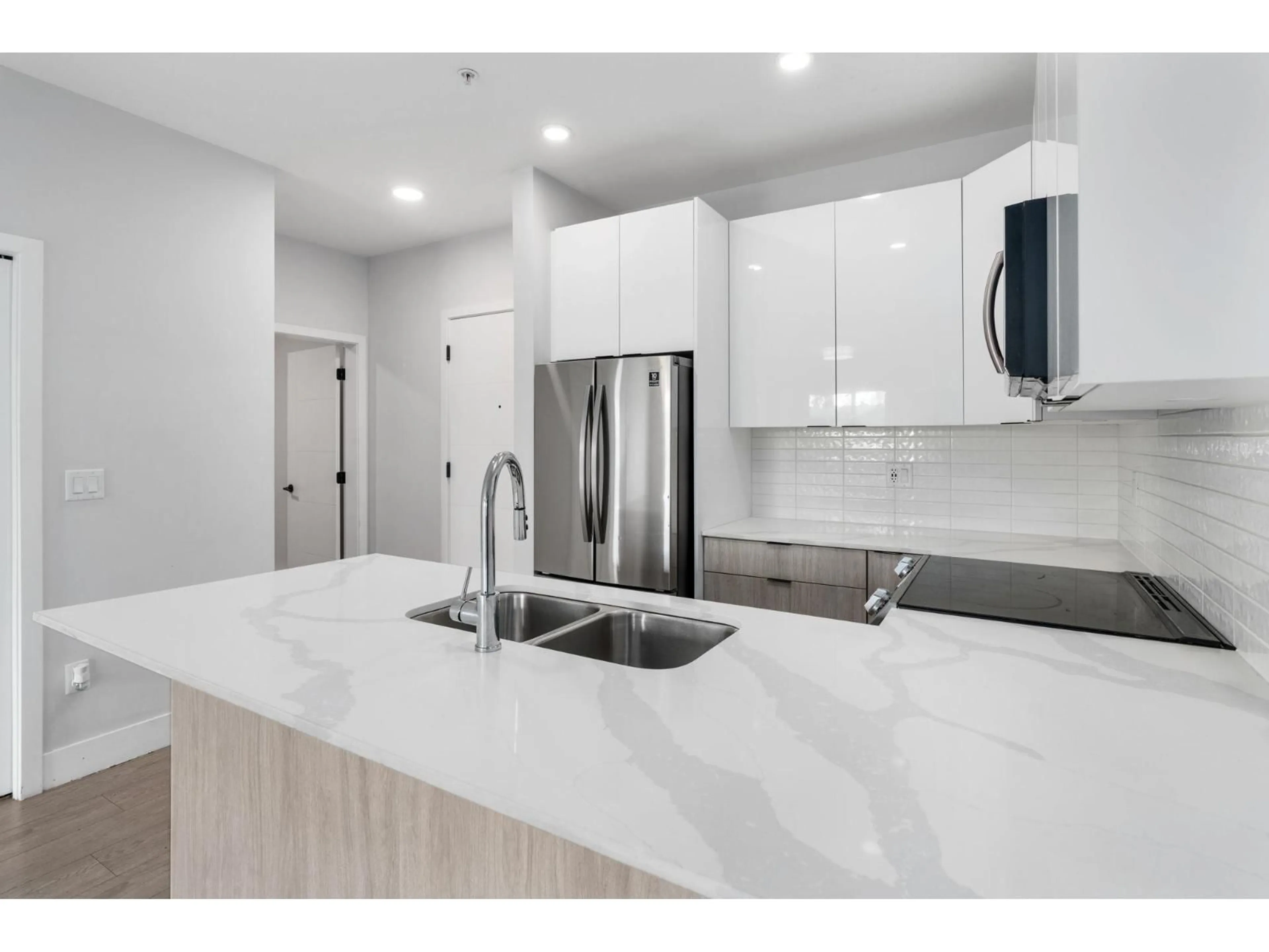 Unknown for 309 - 5486 199A STREET, Langley British Columbia V3A0N6