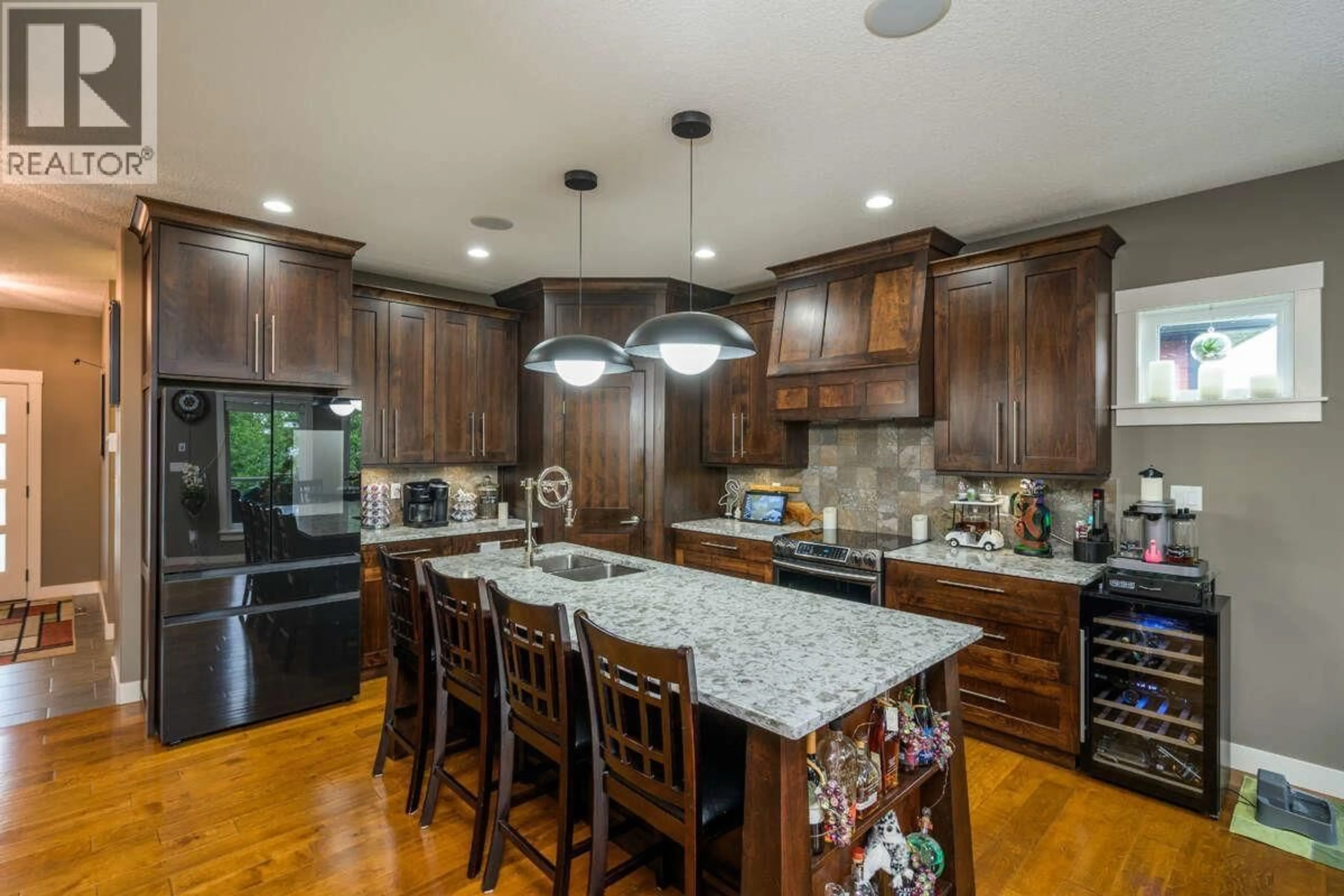 Open concept kitchen, unknown for 2693 LINKS DRIVE, Prince George British Columbia V2K0A5