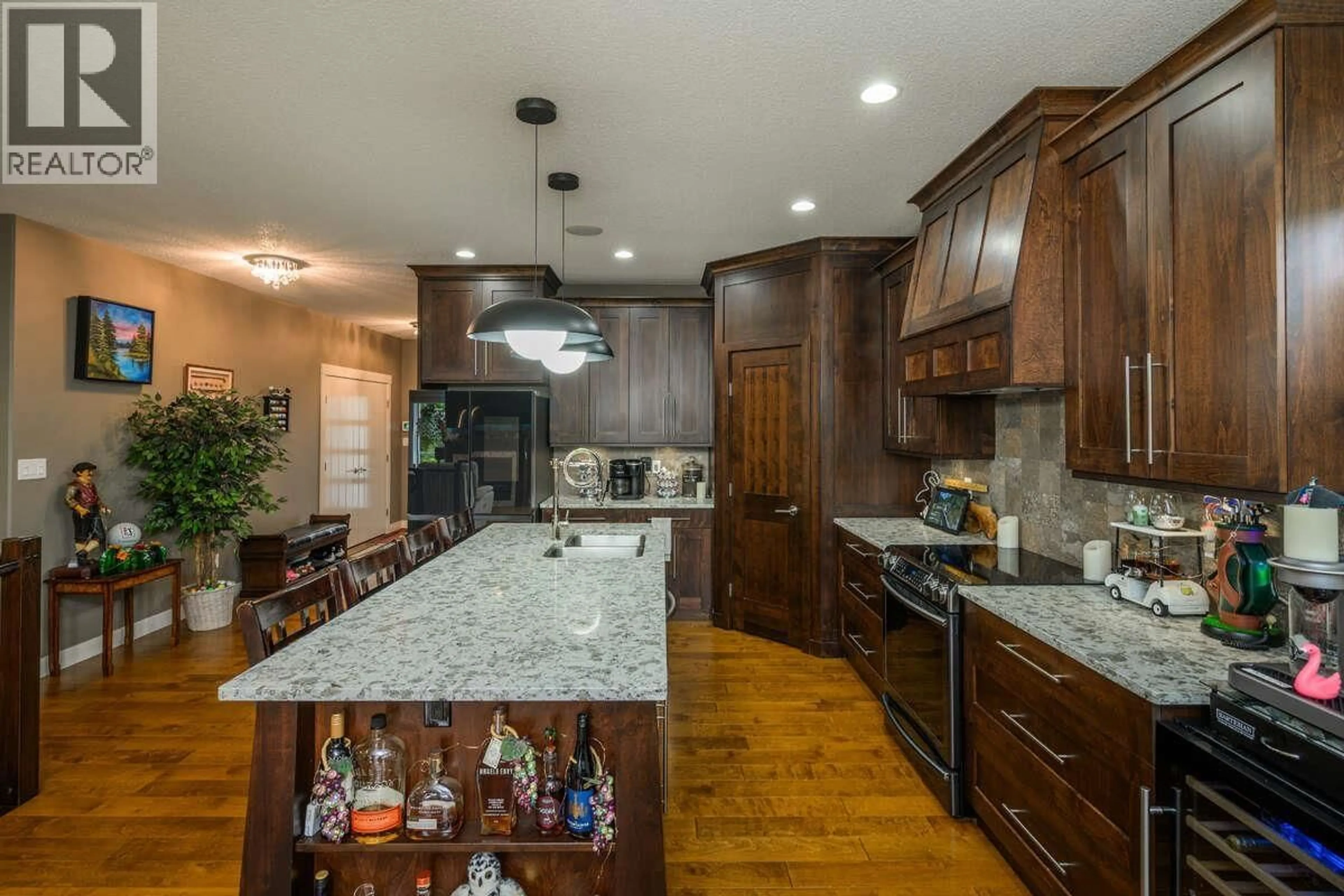 Open concept kitchen, ceramic/tile floor for 2693 LINKS DRIVE, Prince George British Columbia V2K0A5