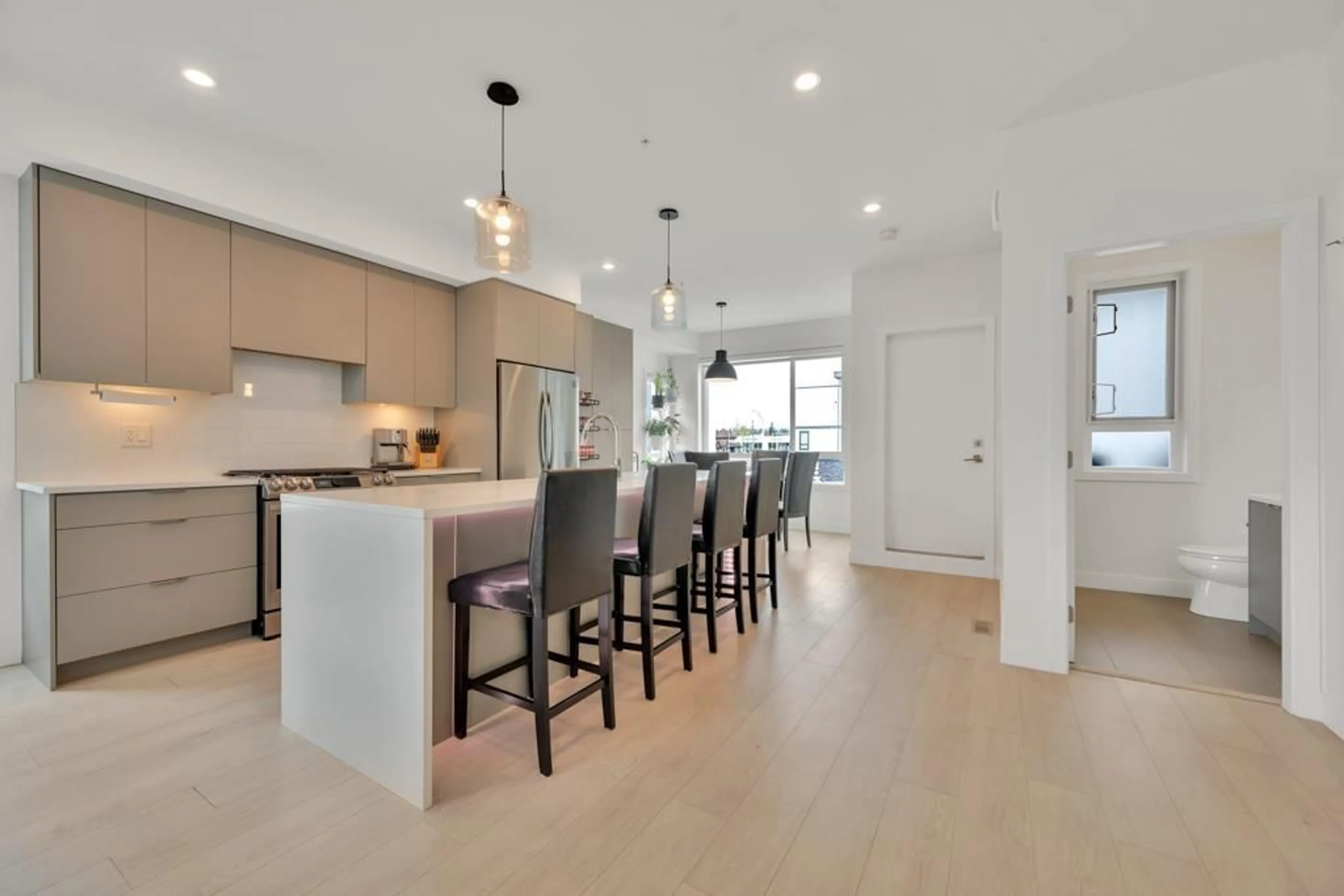 Open concept kitchen, unknown for 22 - 19628 55A AVENUE, Langley British Columbia V3A0M6